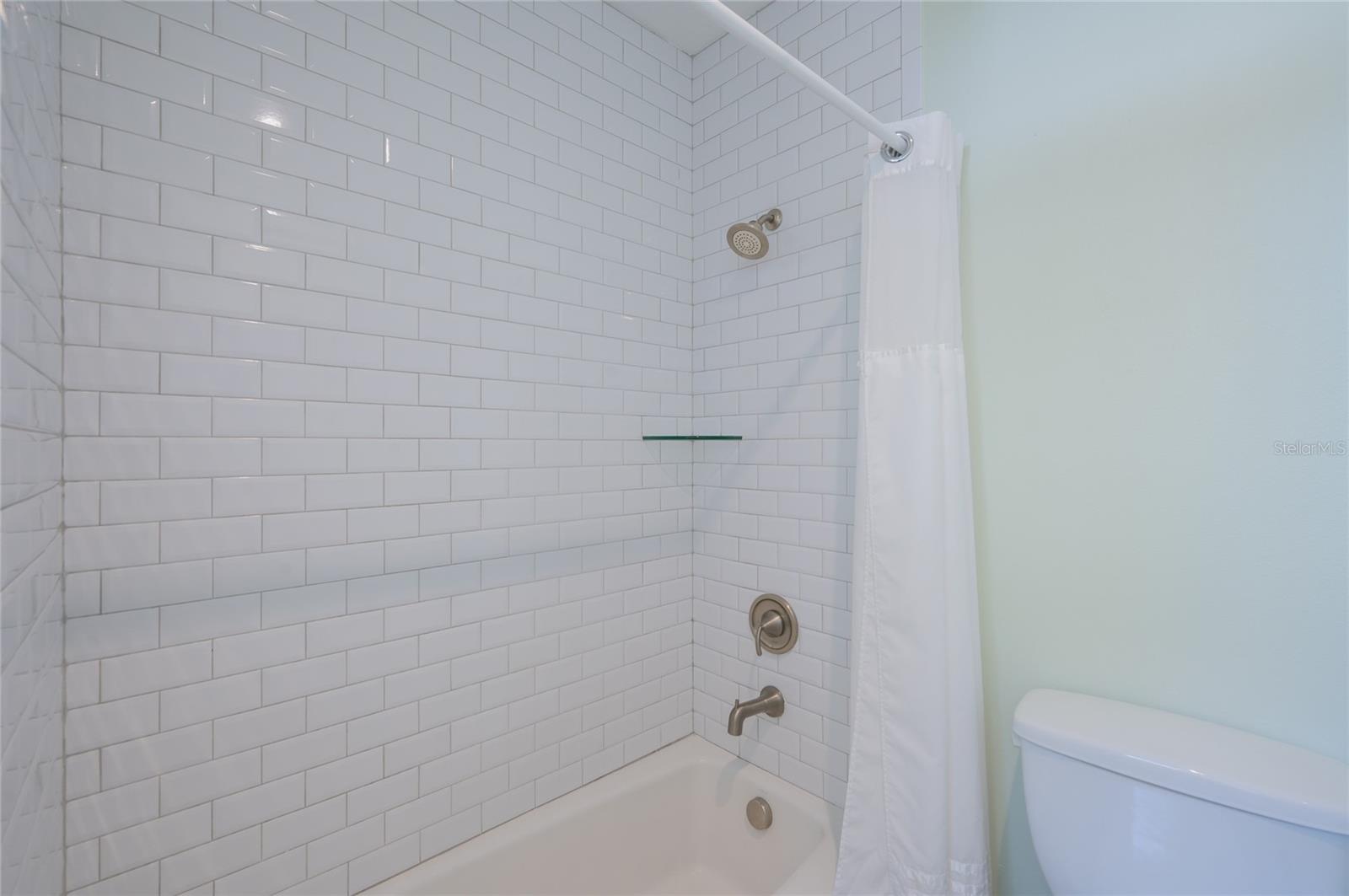 A4676238 Property Photo