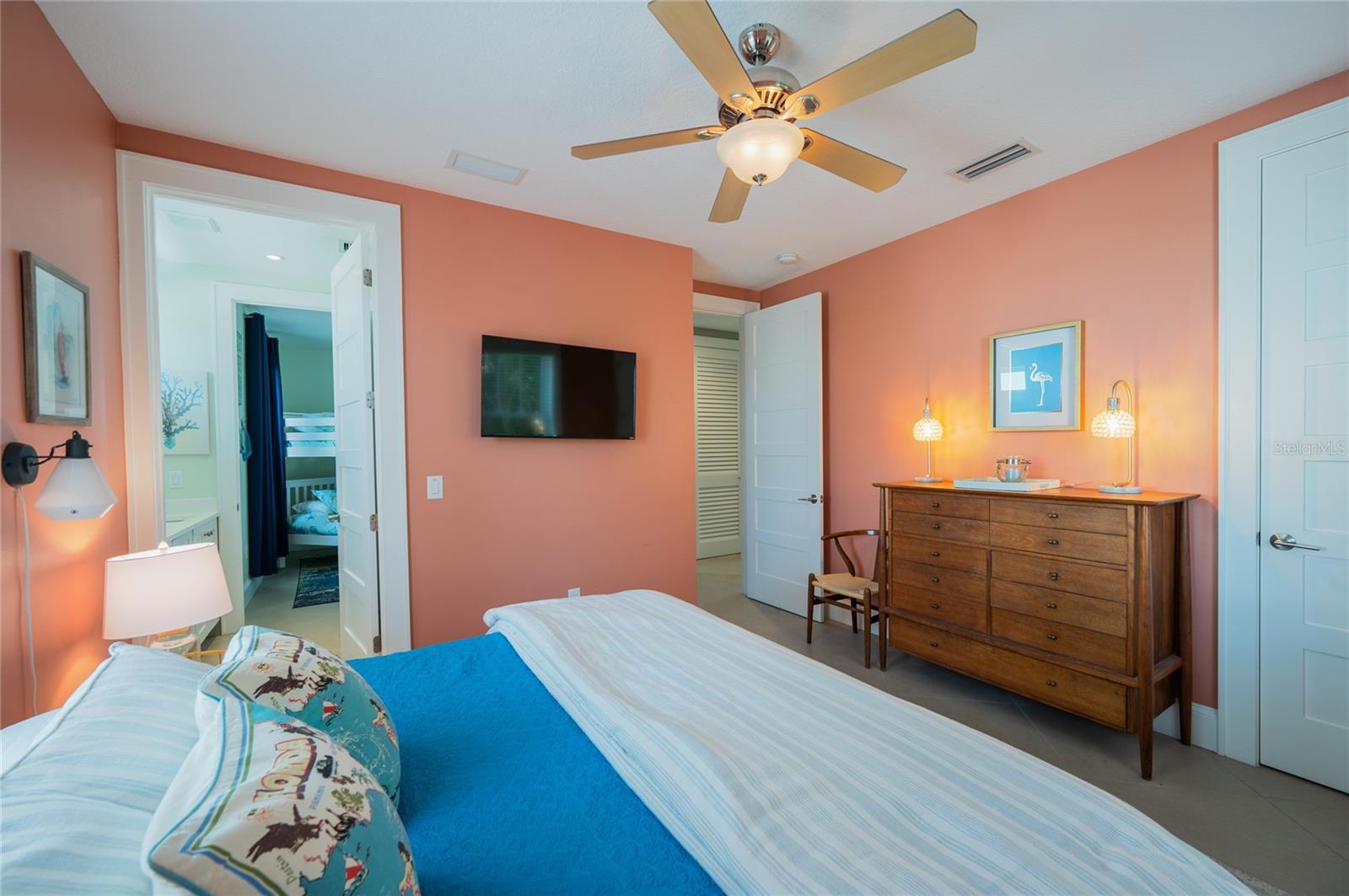 A4676238 Property Photo