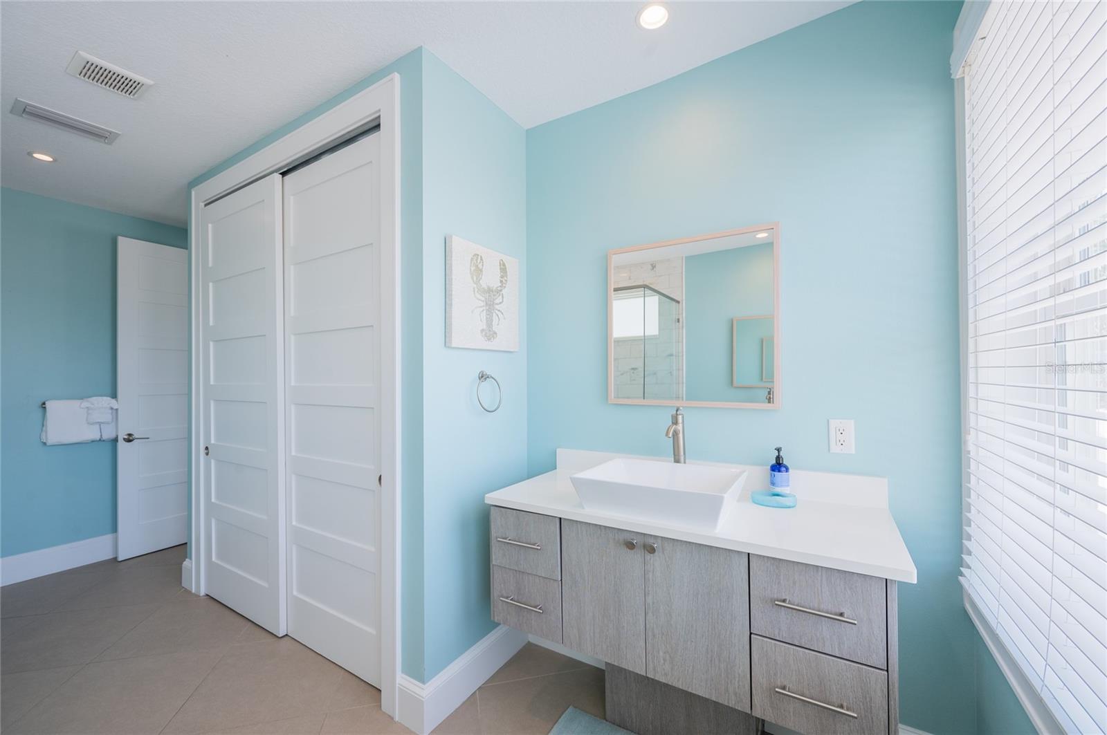 A4676238 Property Photo