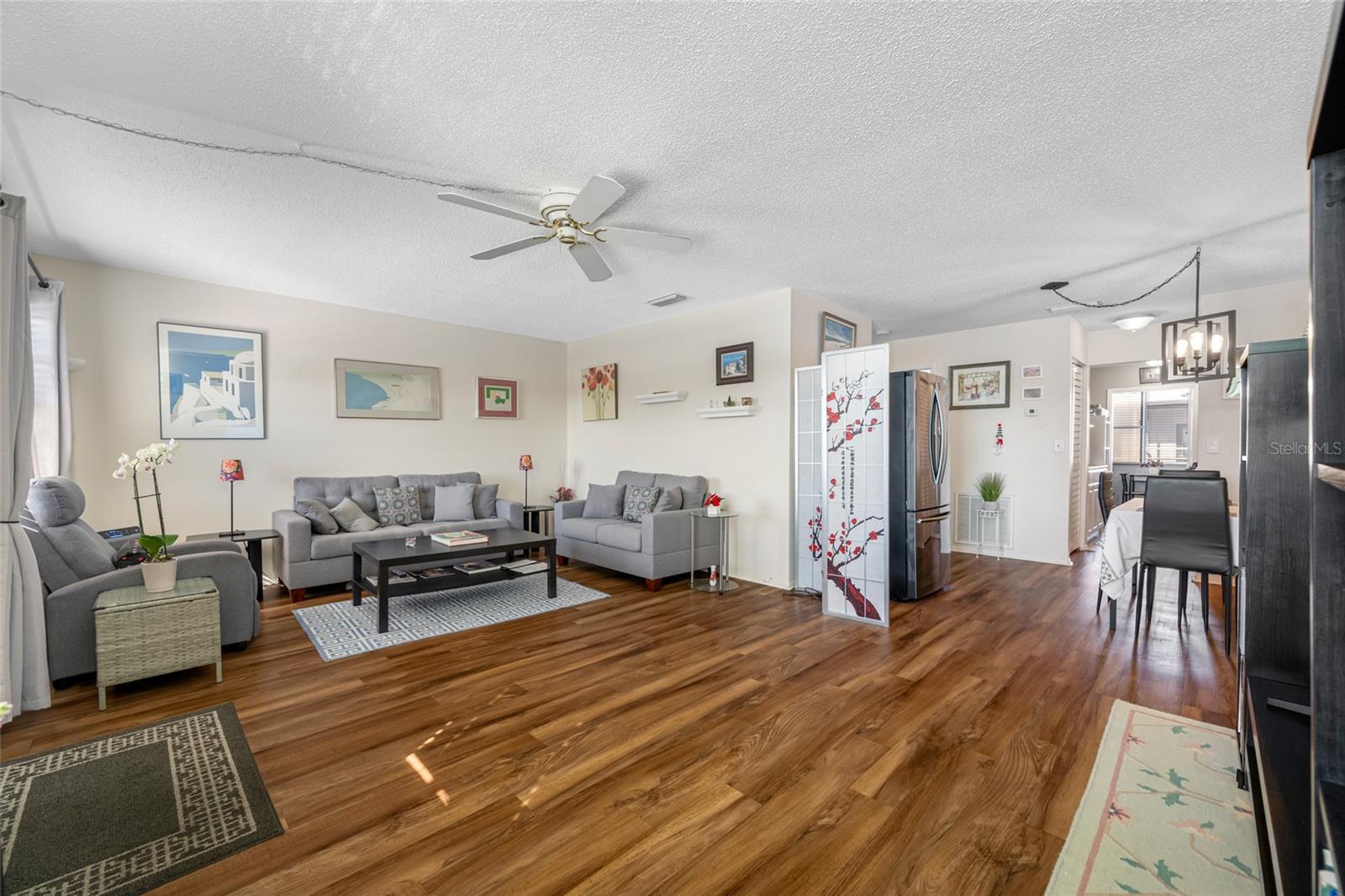 TB8459039 Property Photo