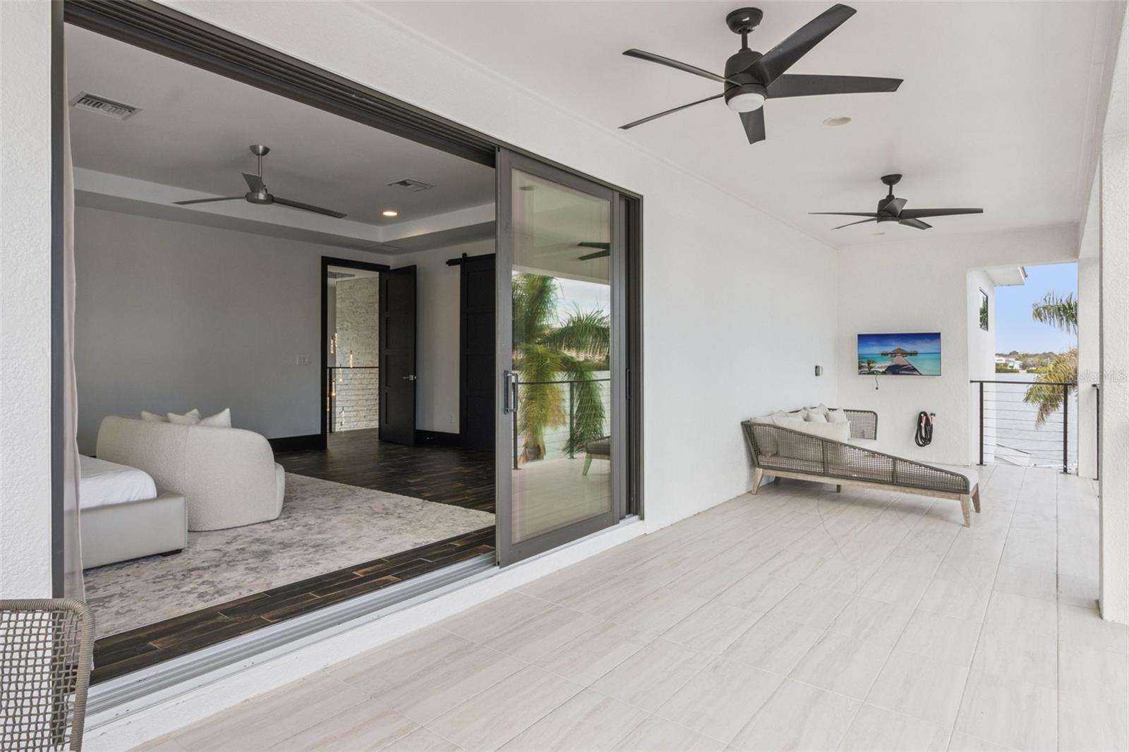 O6369589 Property Photo