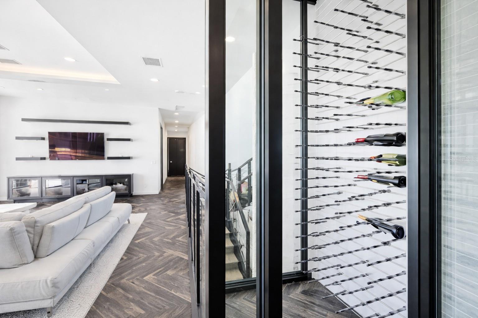 O6369589 Property Photo