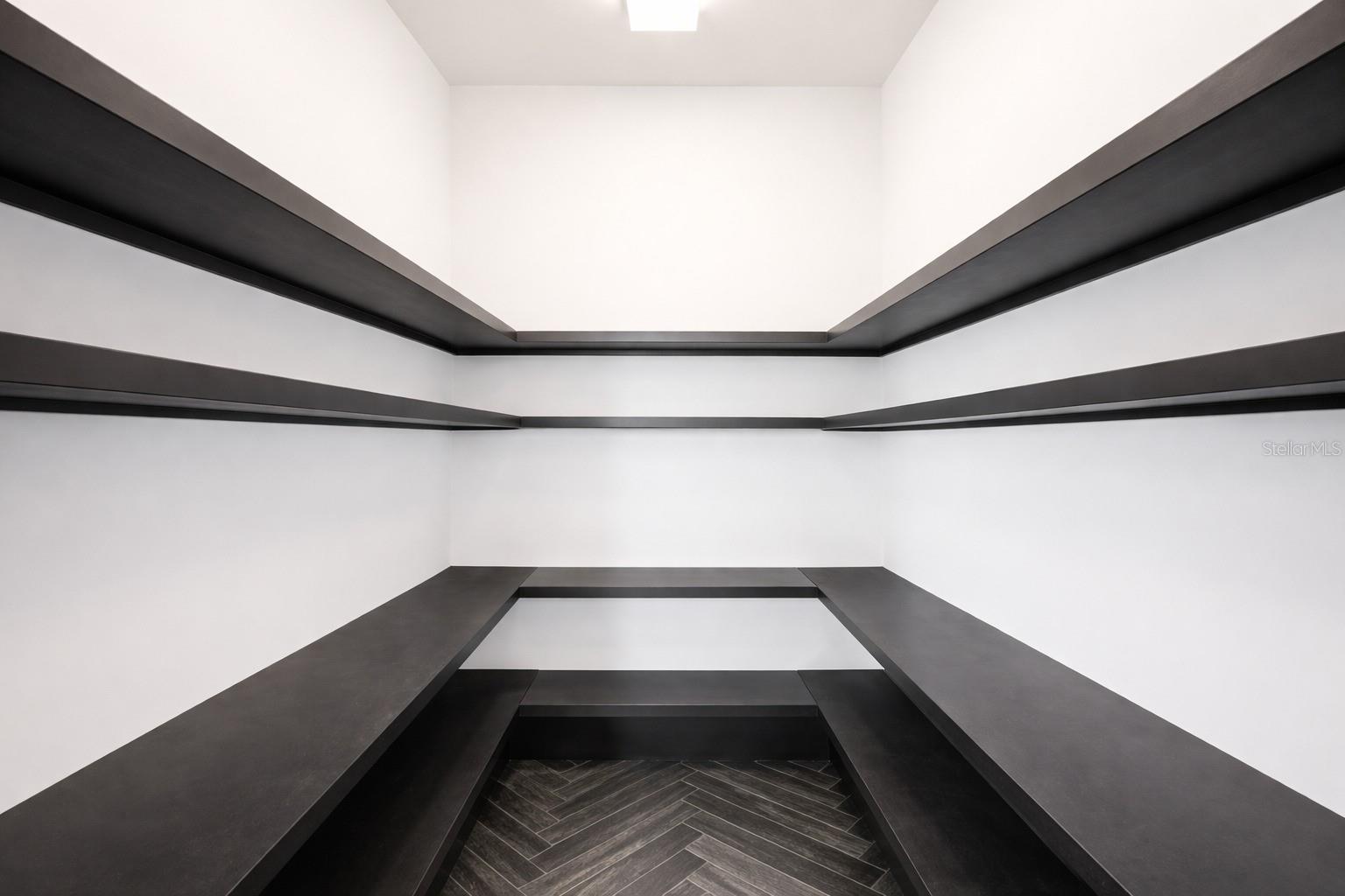 O6369589 Property Photo