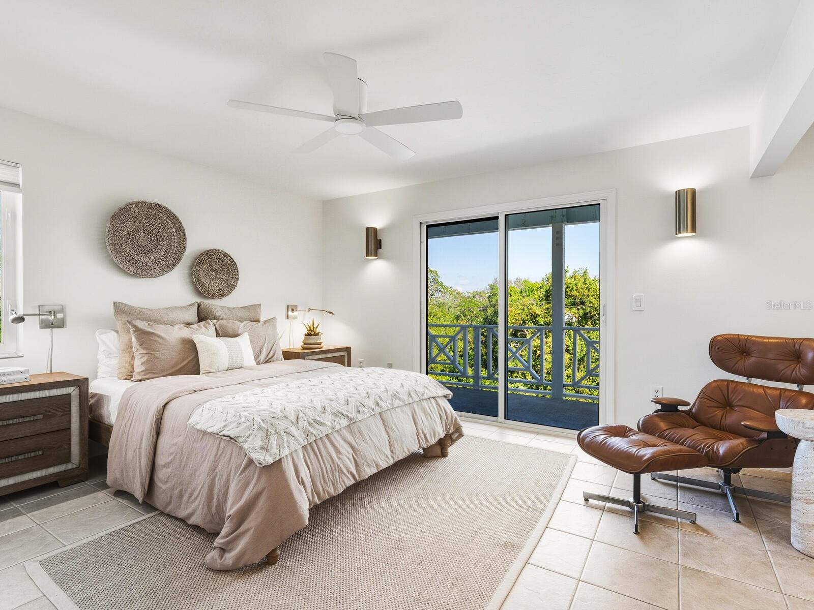 A4676249 Property Photo