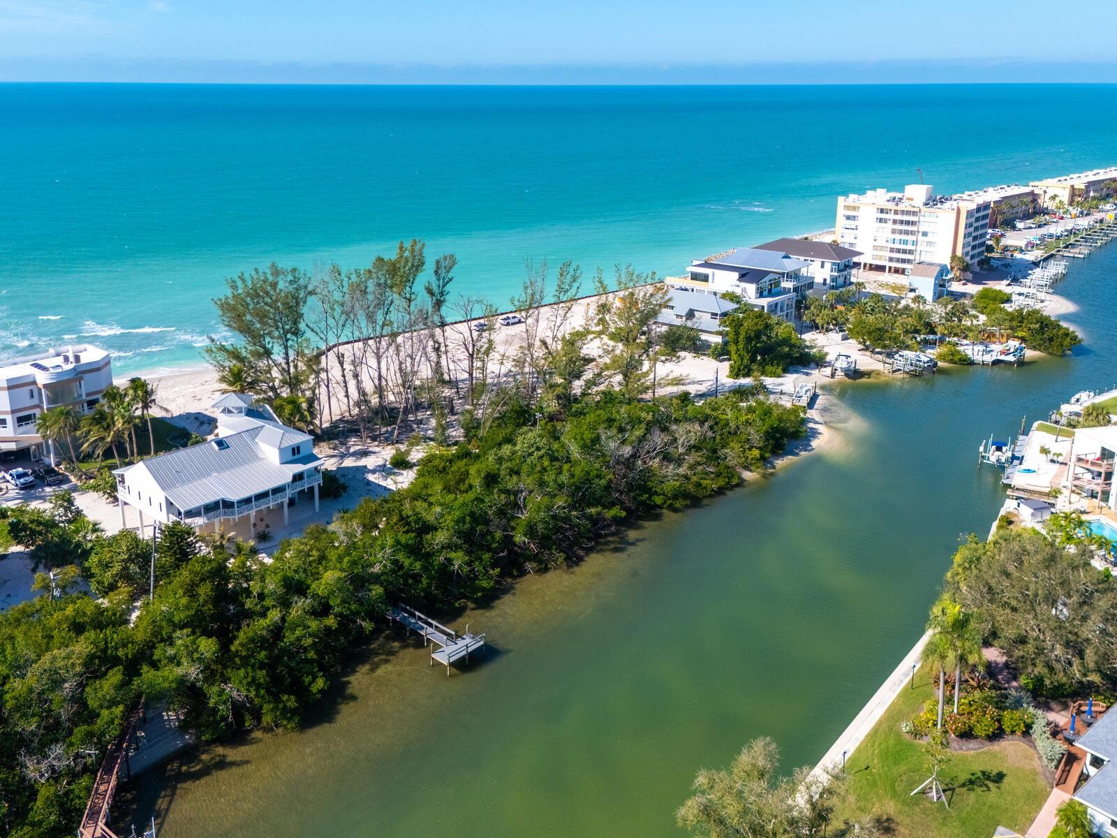 A4676249 Property Photo