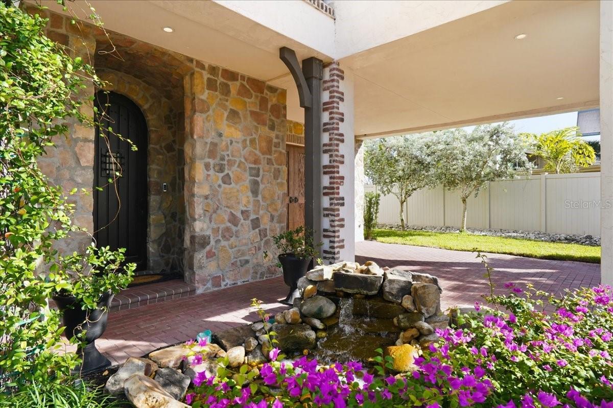 A4676265 Property Photo