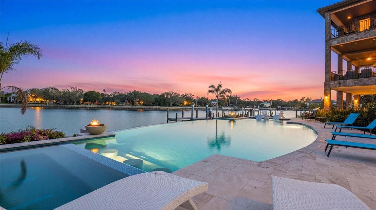 A4676265 Property Photo