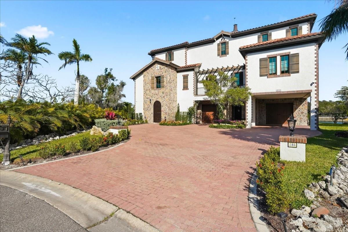 A4676265 Property Photo