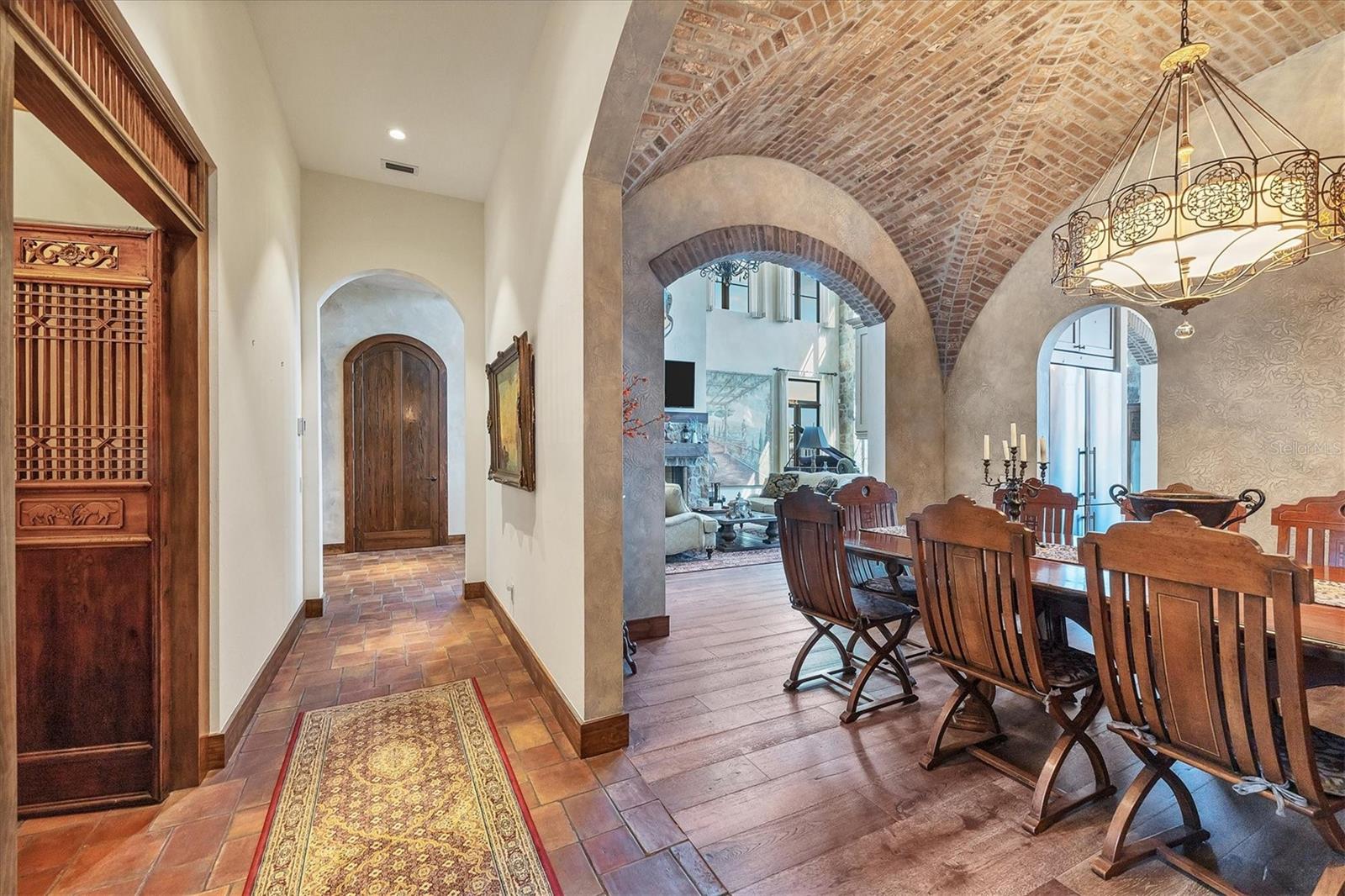 A4676265 Property Photo