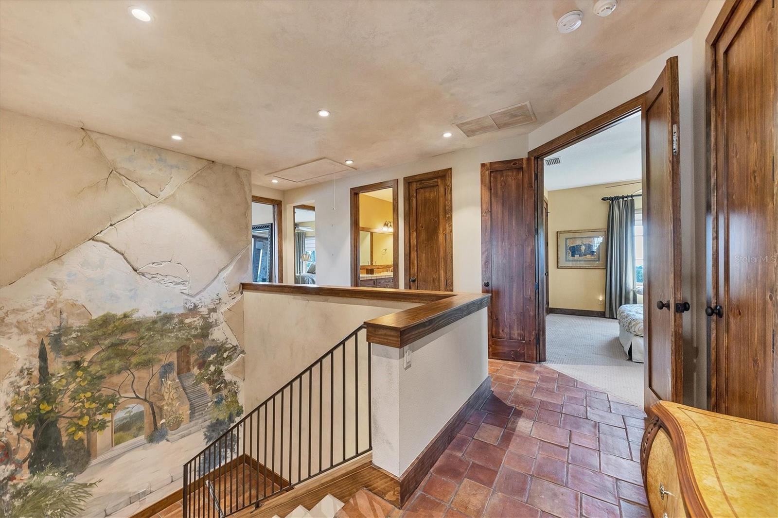 A4676265 Property Photo