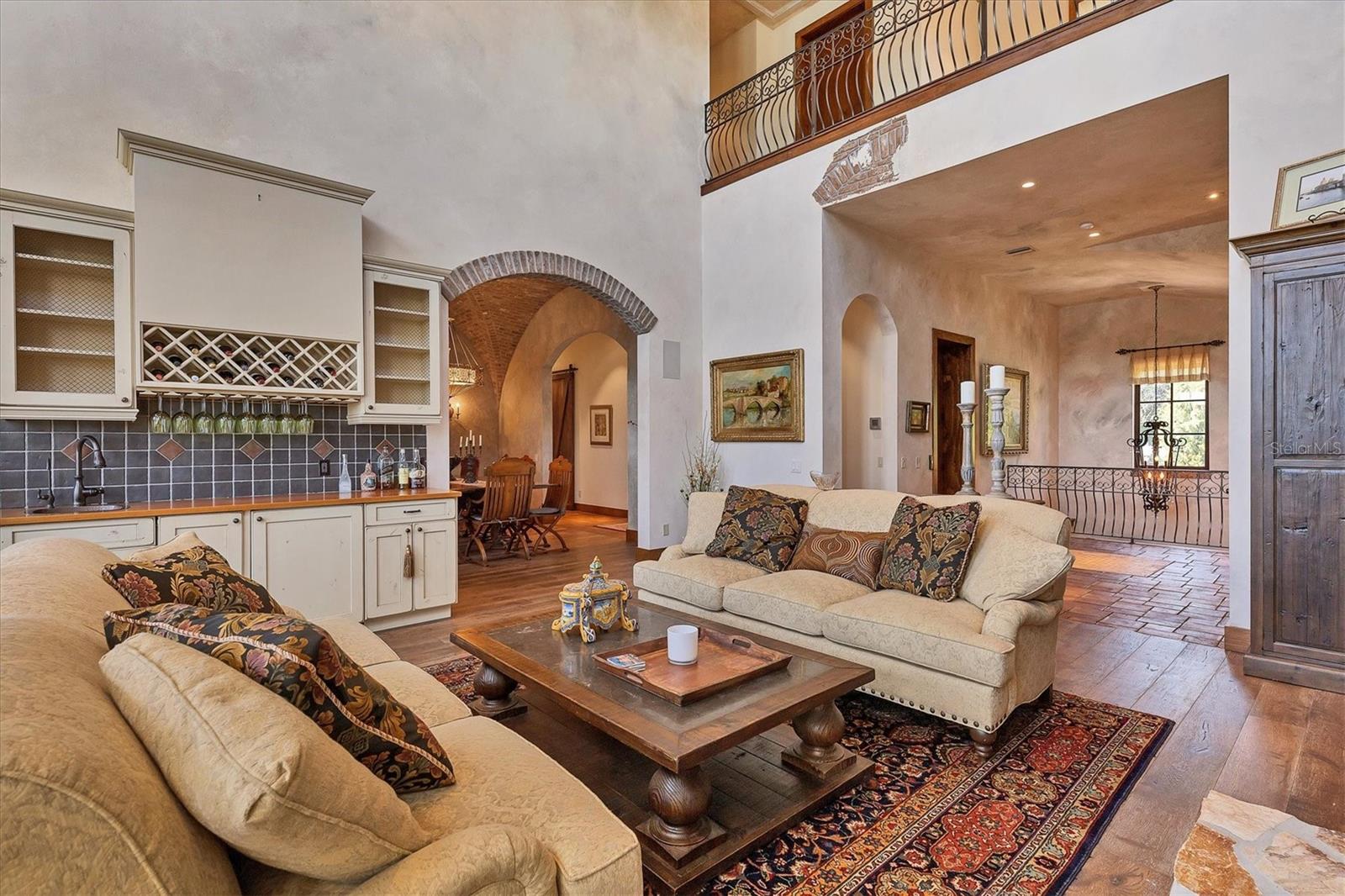 A4676265 Property Photo