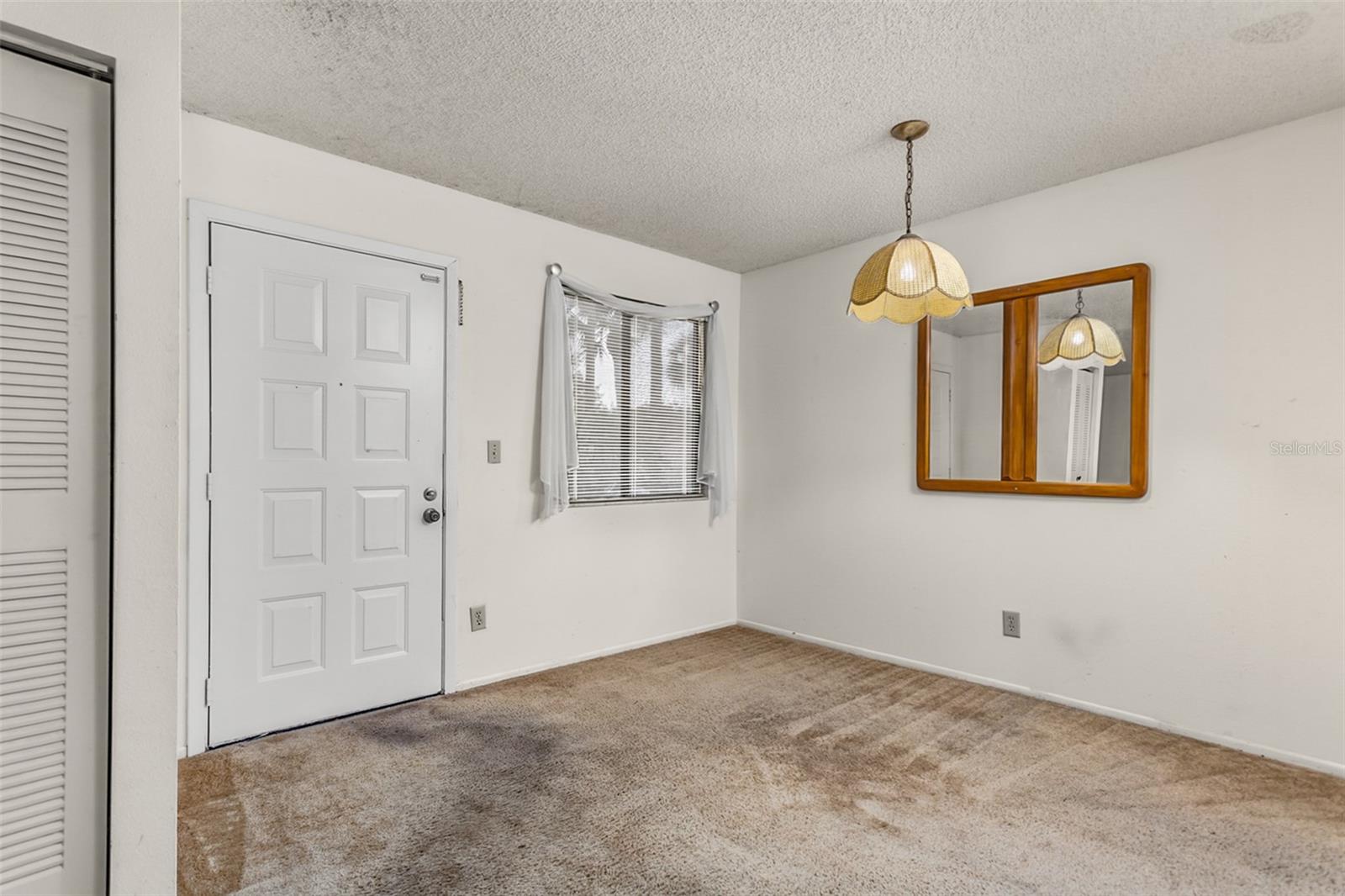 L4958104 Property Photo