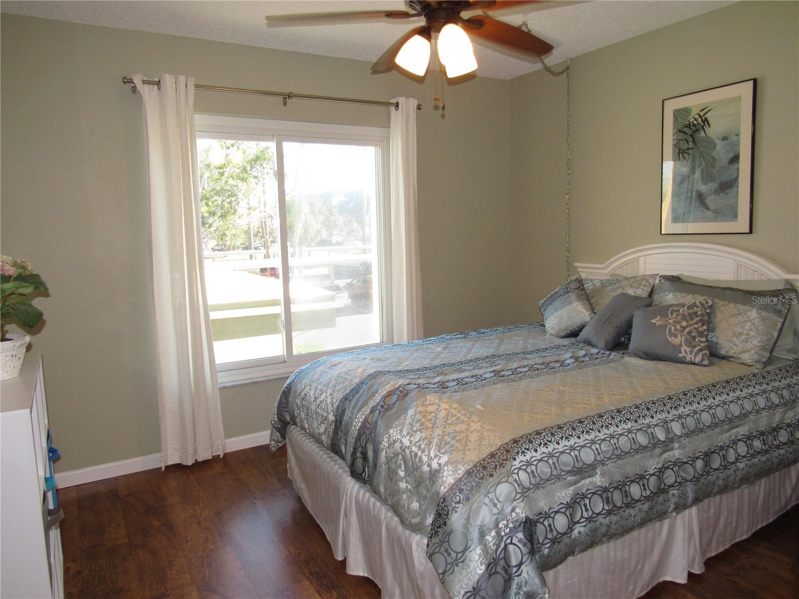 C7519417 Property Photo