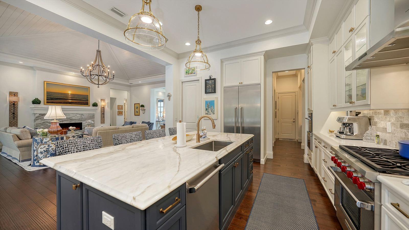 A4676310 Property Photo