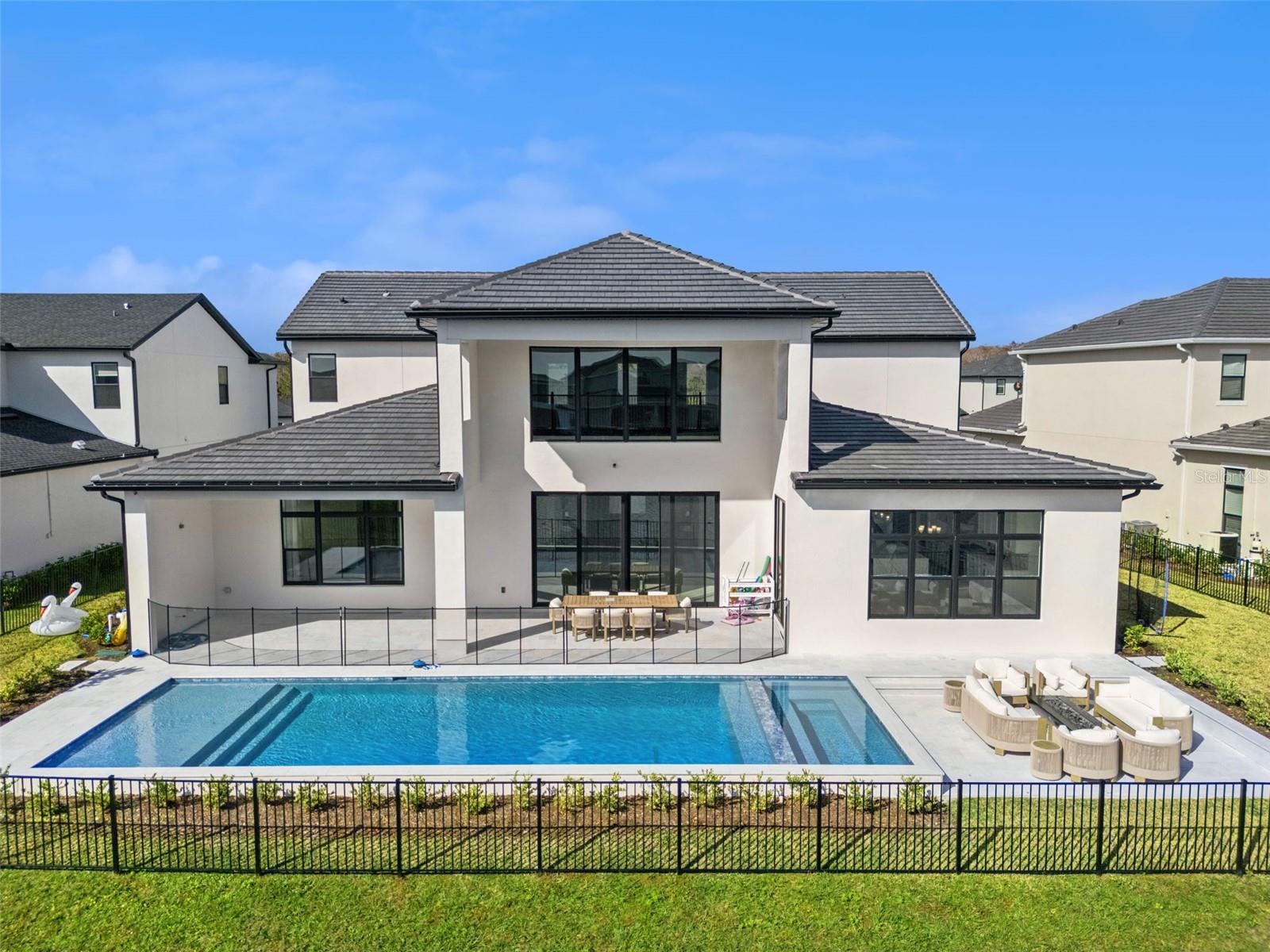 O6369717 Property Photo