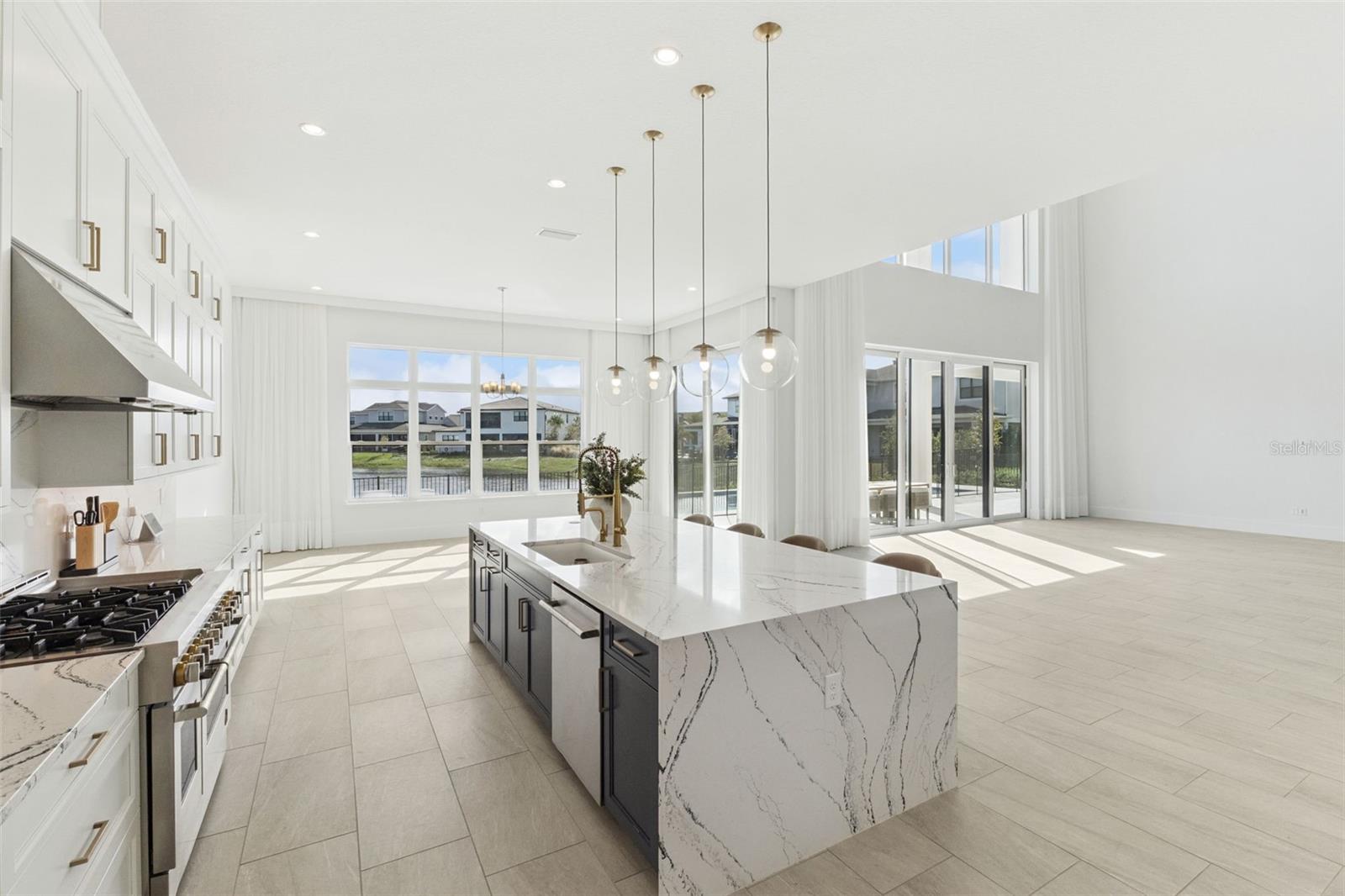 O6369717 Property Photo