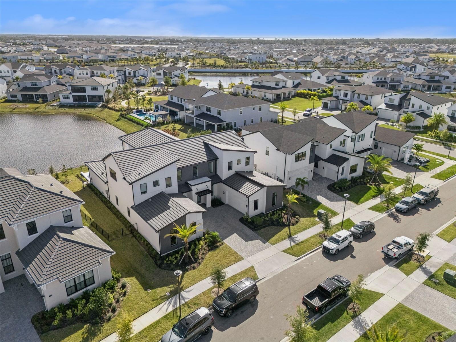 O6369717 Property Photo