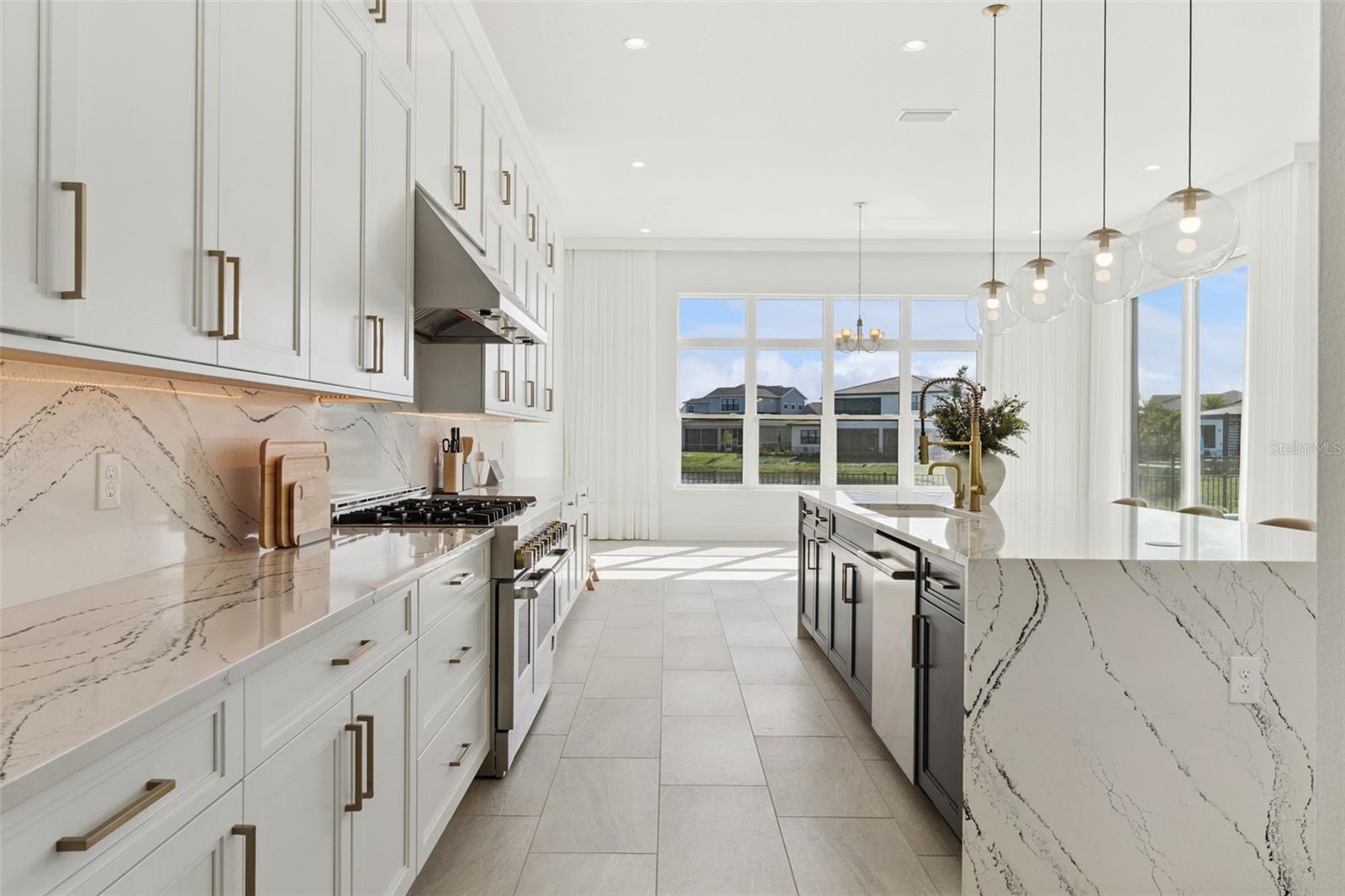 O6369717 Property Photo