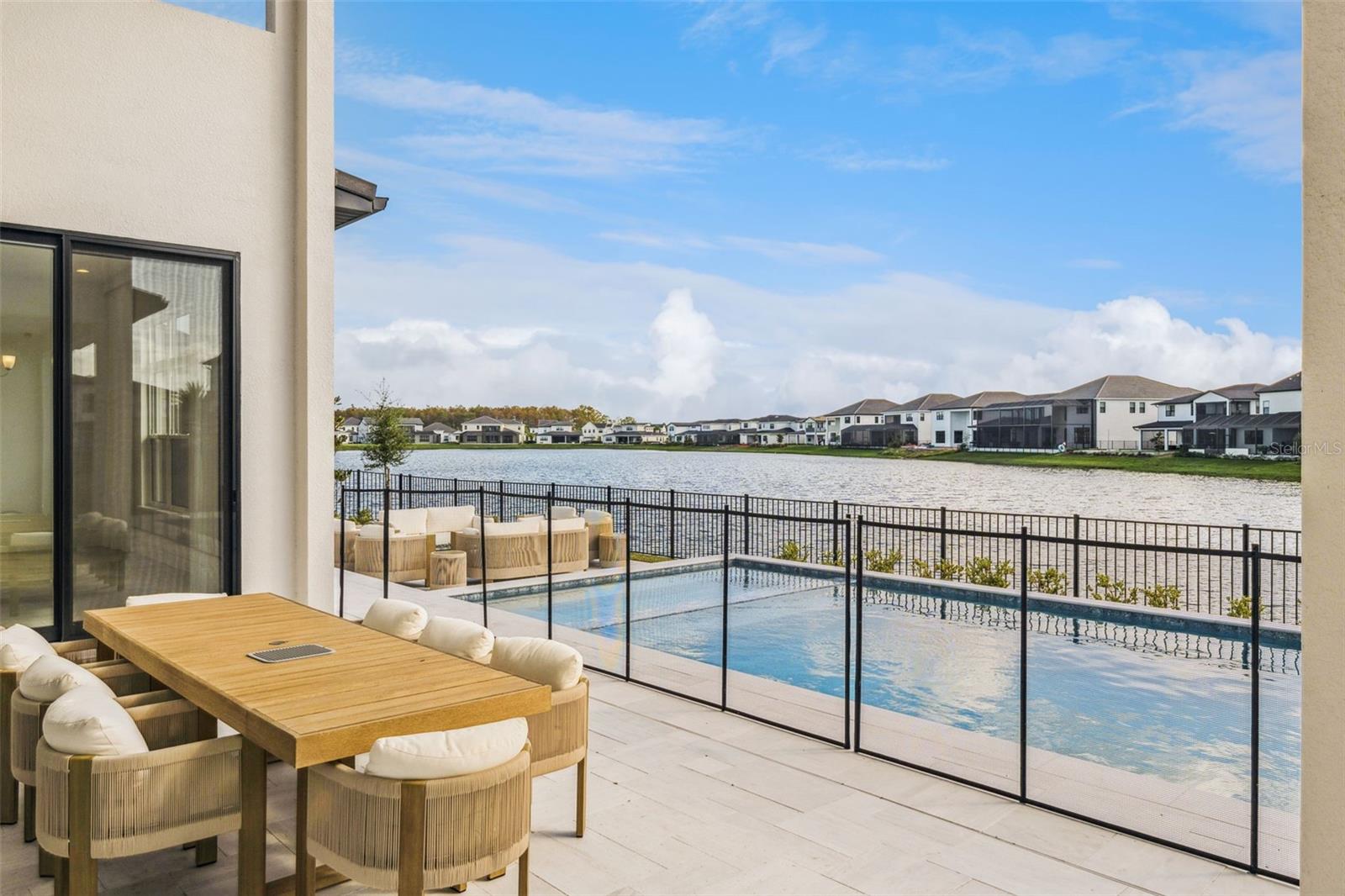 O6369717 Property Photo