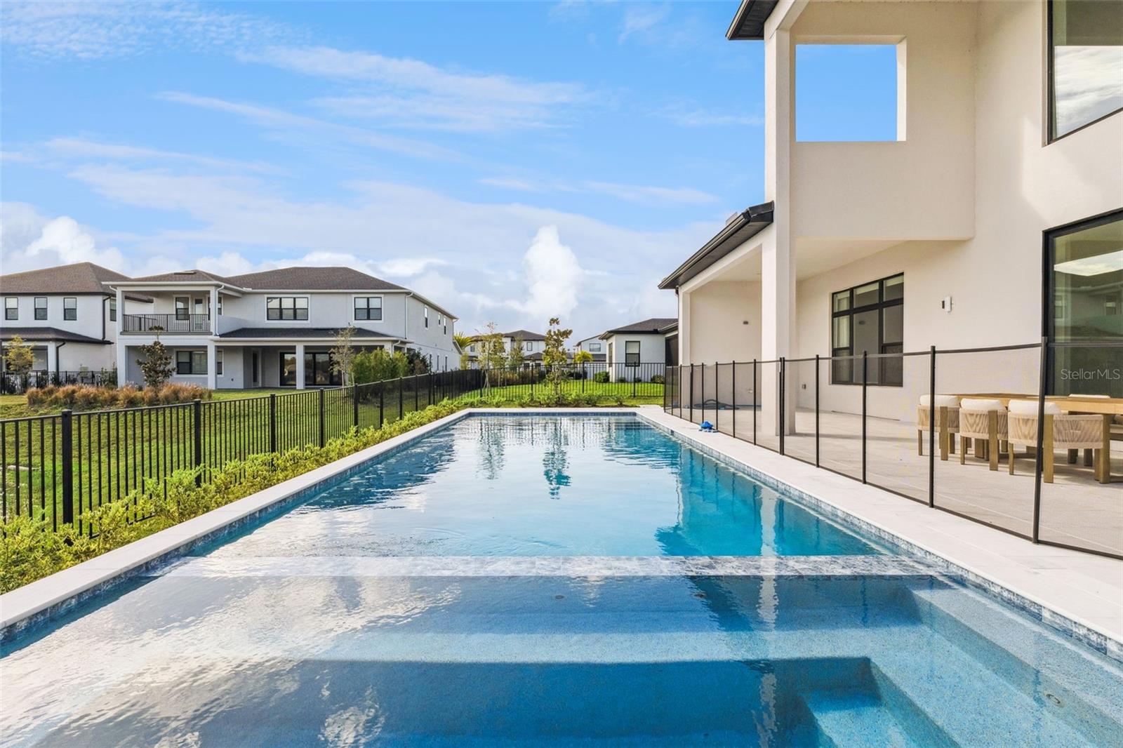 O6369717 Property Photo