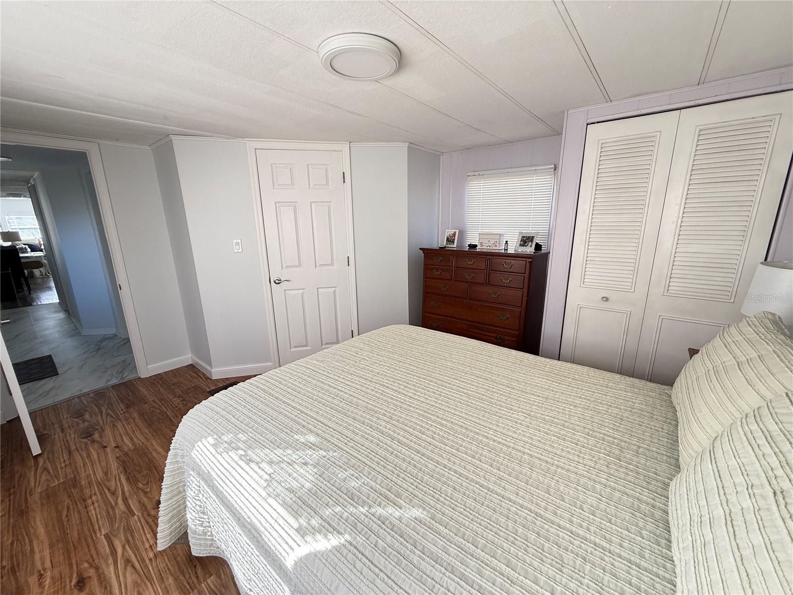 TB8459216 Property Photo