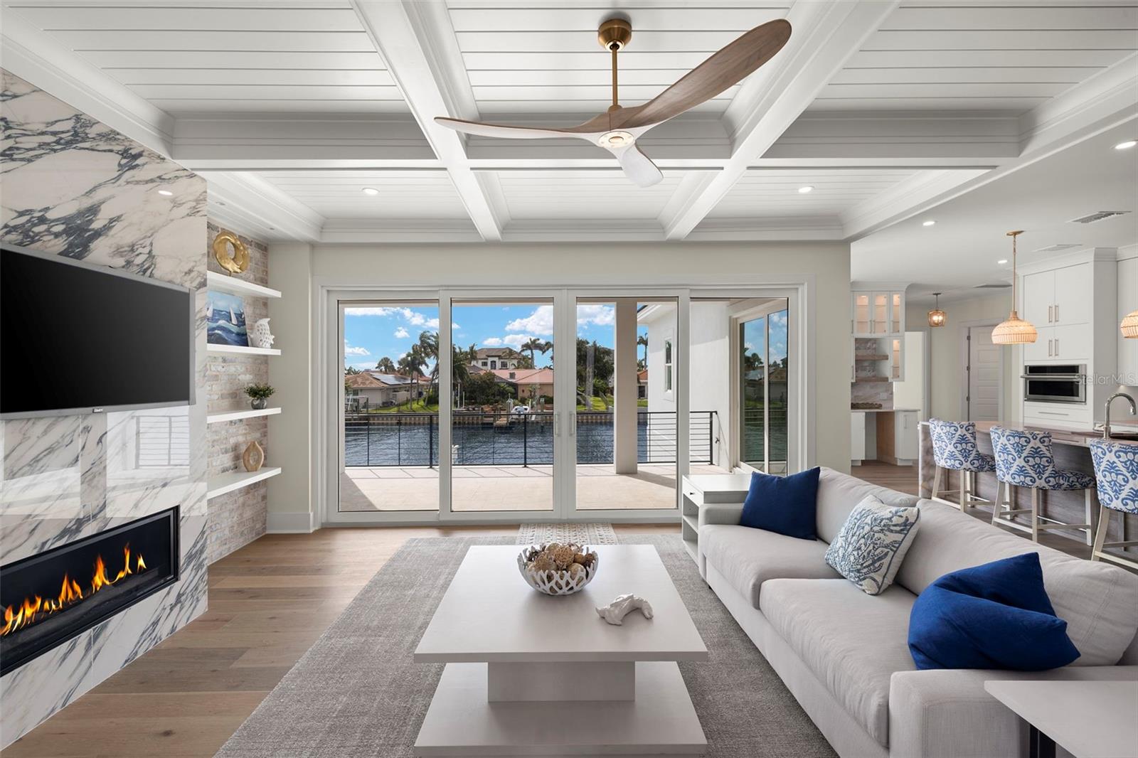 TB8459217 Property Photo