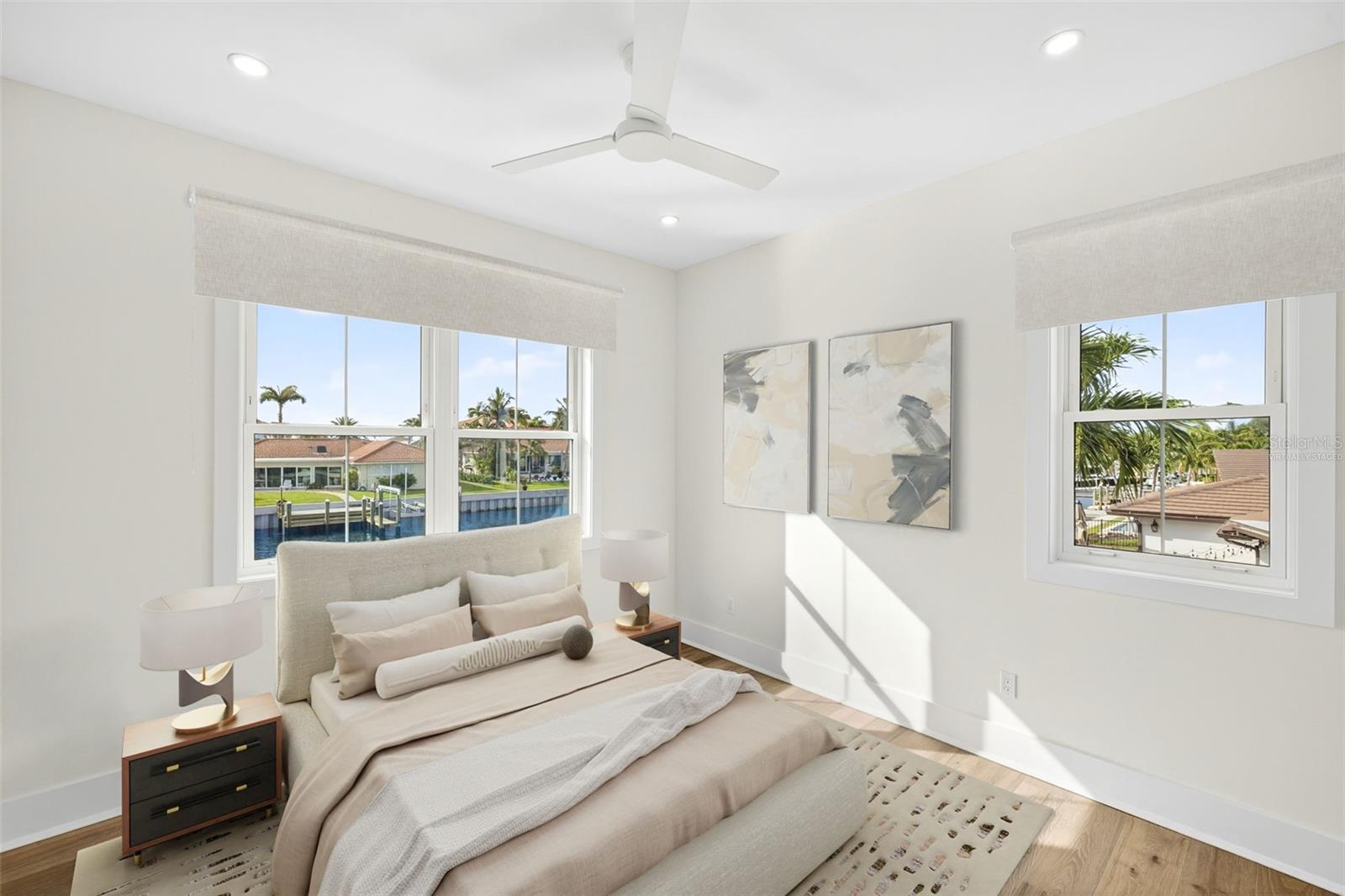 TB8459217 Property Photo