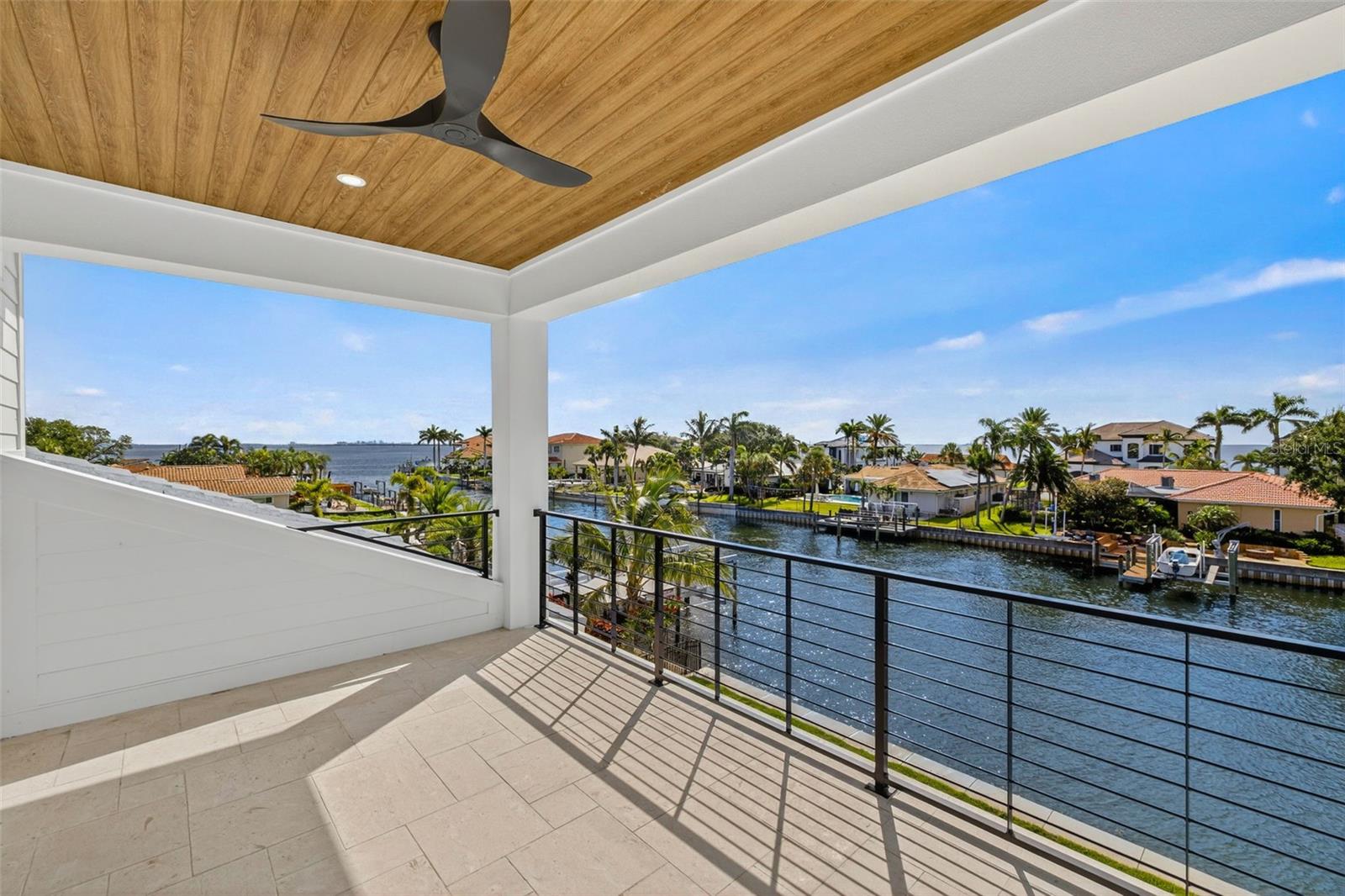 TB8459217 Property Photo