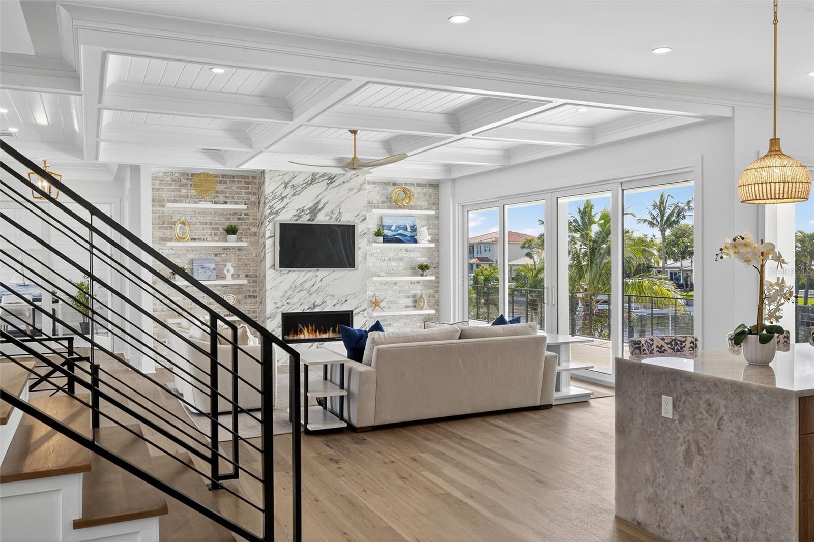 TB8459217 Property Photo