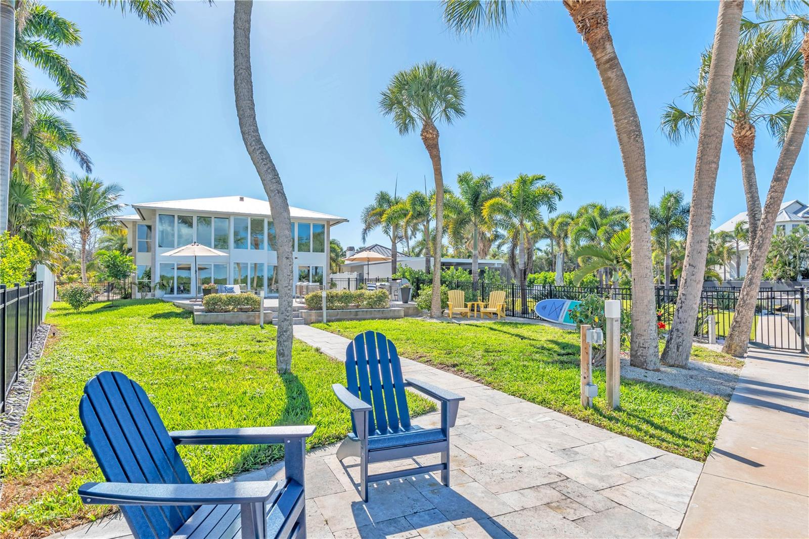 A4676329 Property Photo