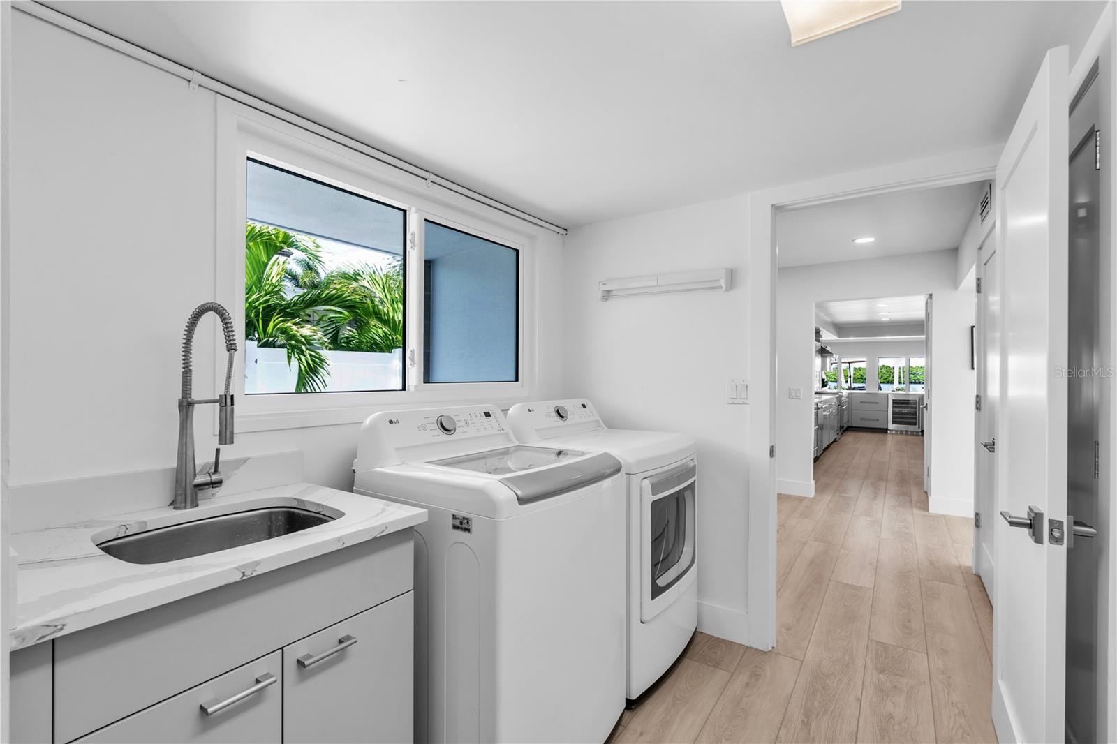 A4676329 Property Photo