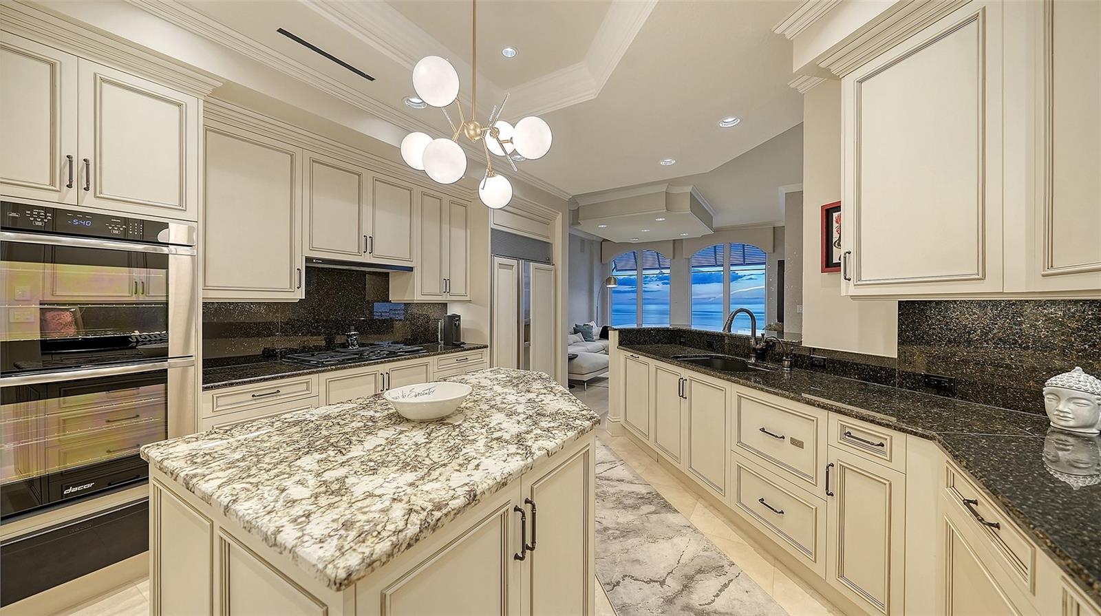 A4676337 Property Photo