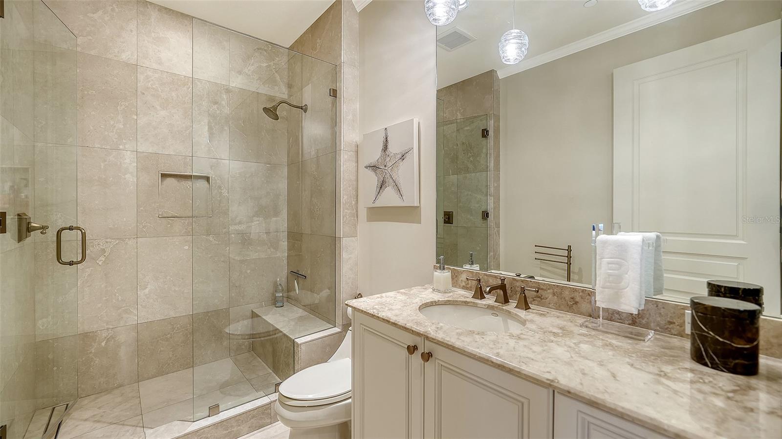 A4676337 Property Photo