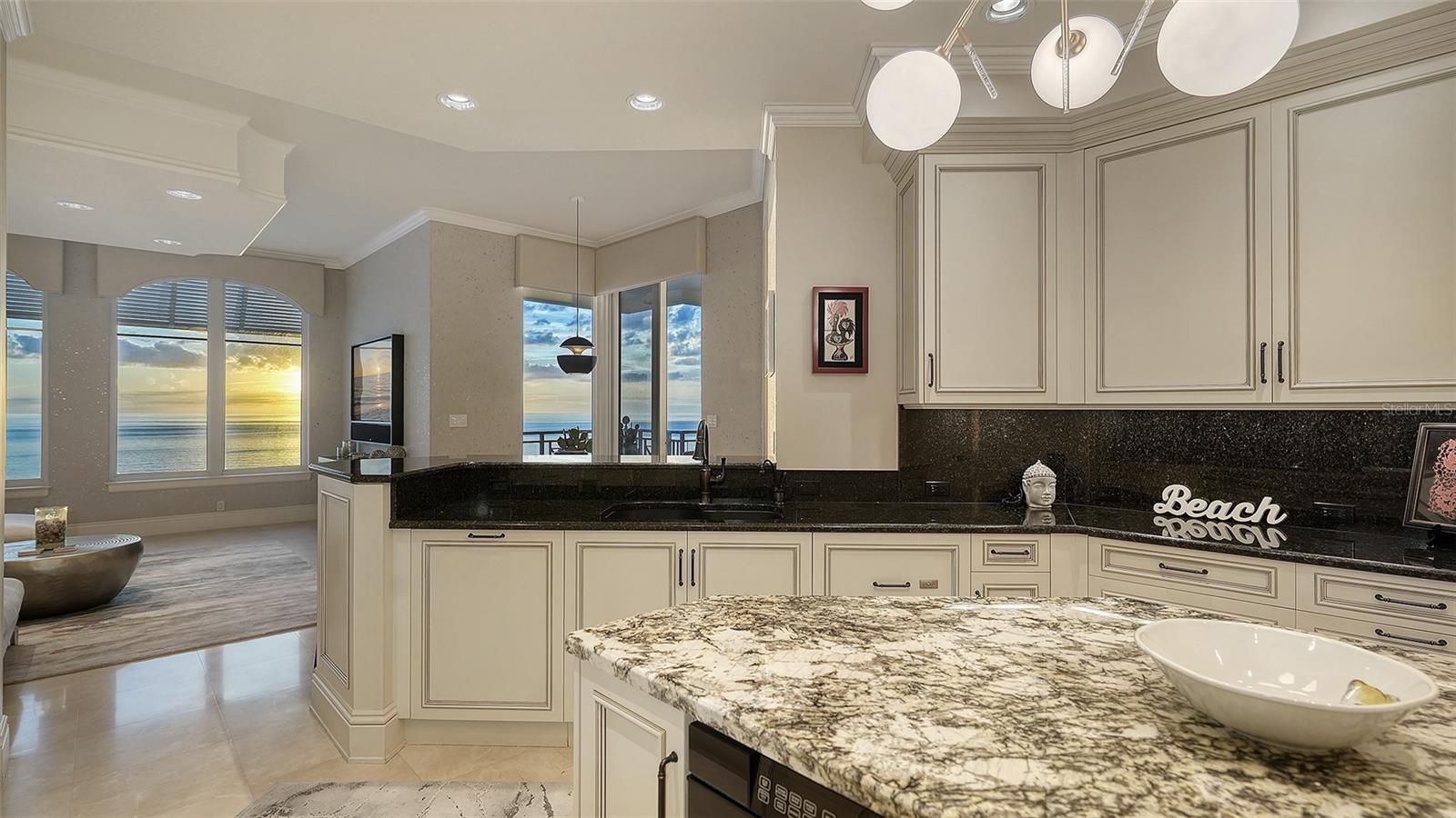 A4676337 Property Photo