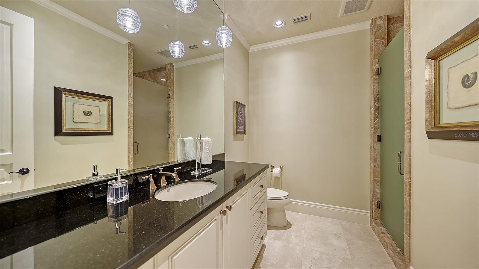 A4676337 Property Photo