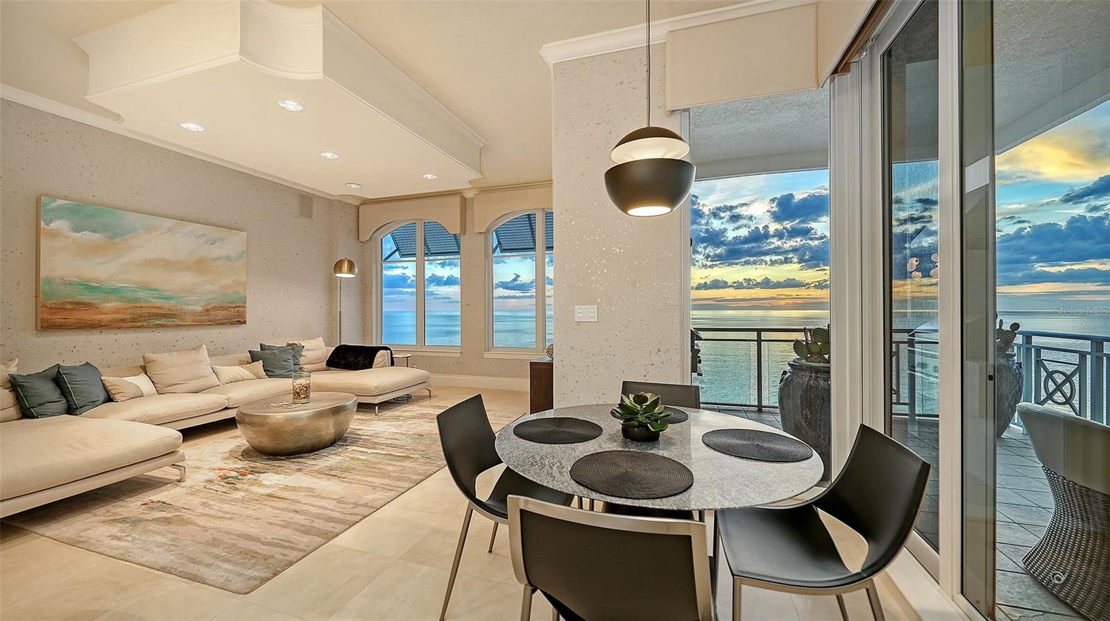 A4676337 Property Photo