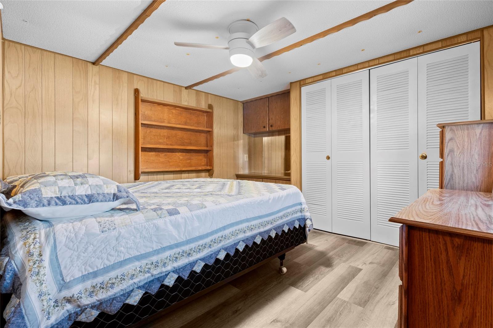 TB8459284 Property Photo