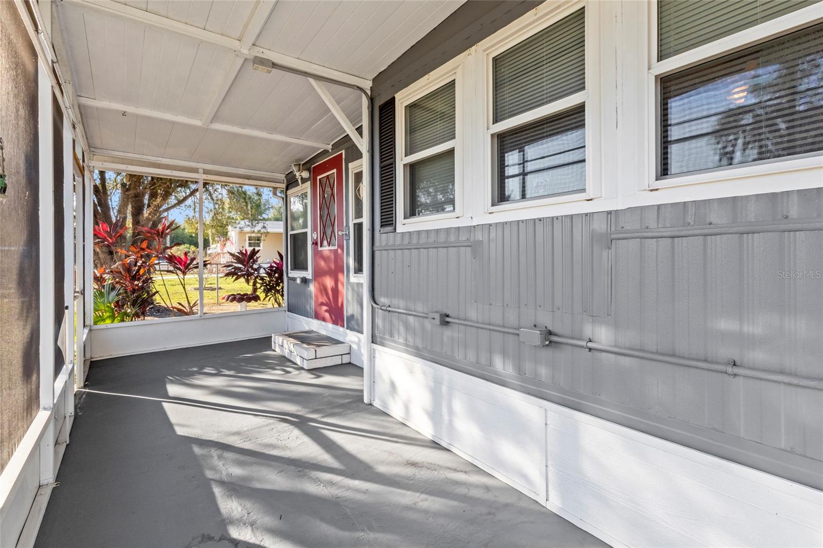 TB8459284 Property Photo