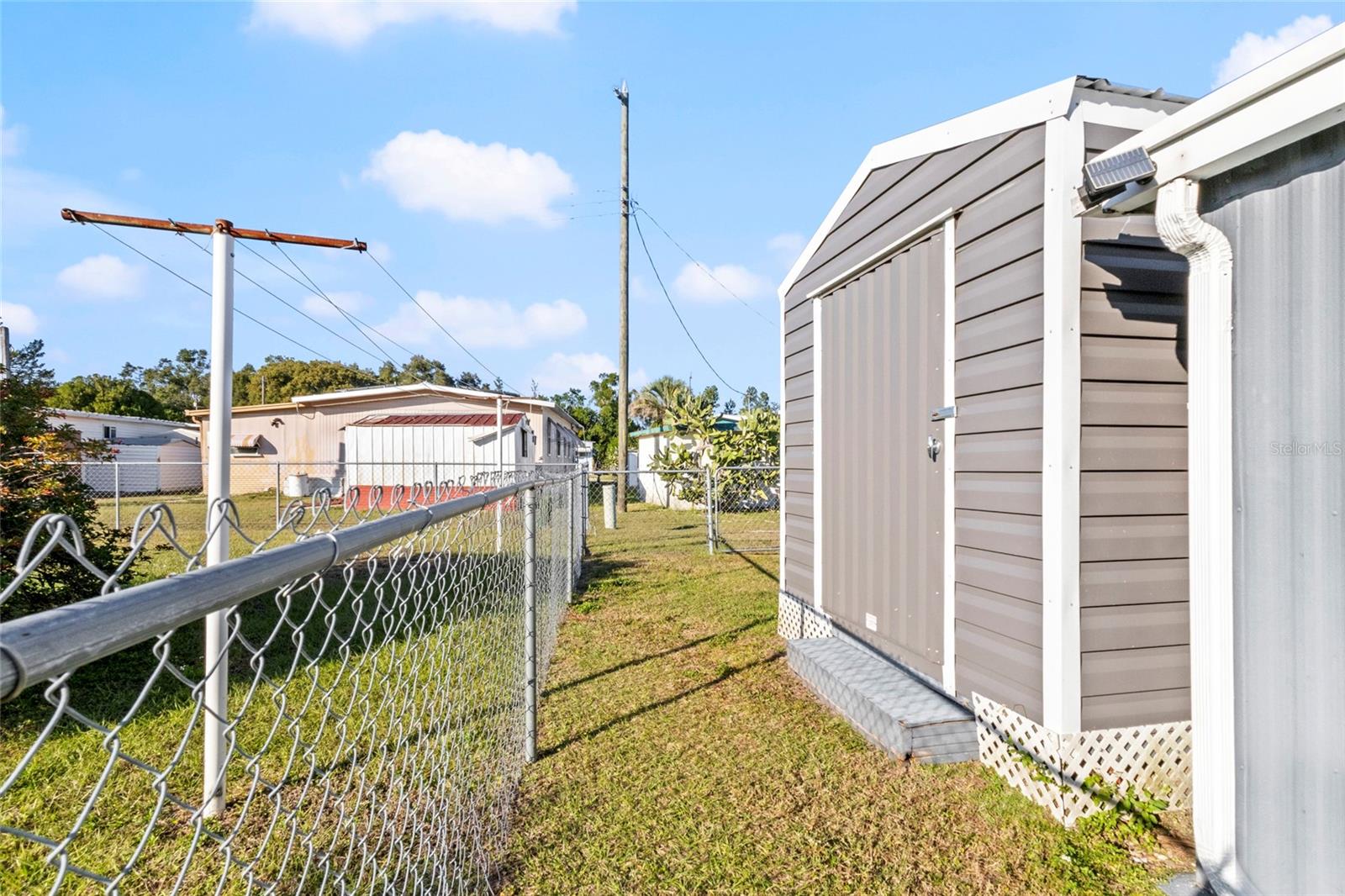 TB8459284 Property Photo