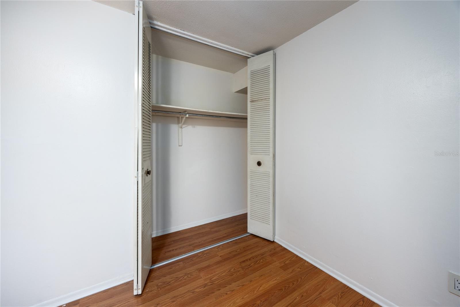 GC536215 Property Photo