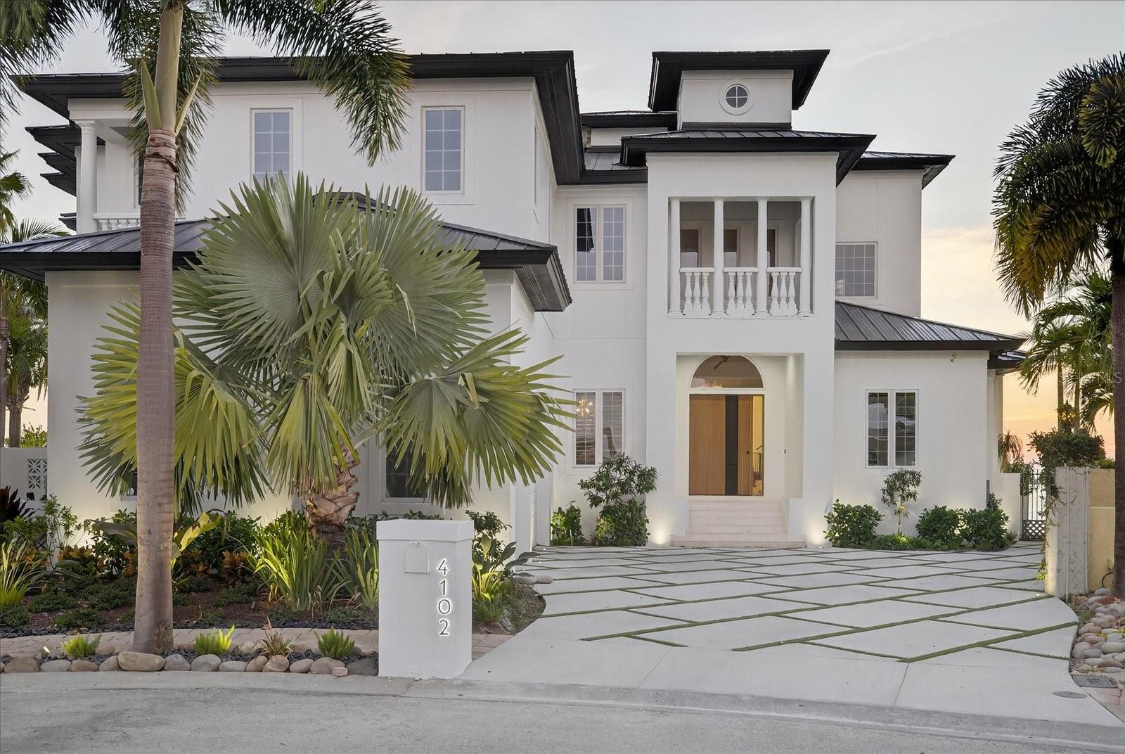 TB8459298 Property Photo