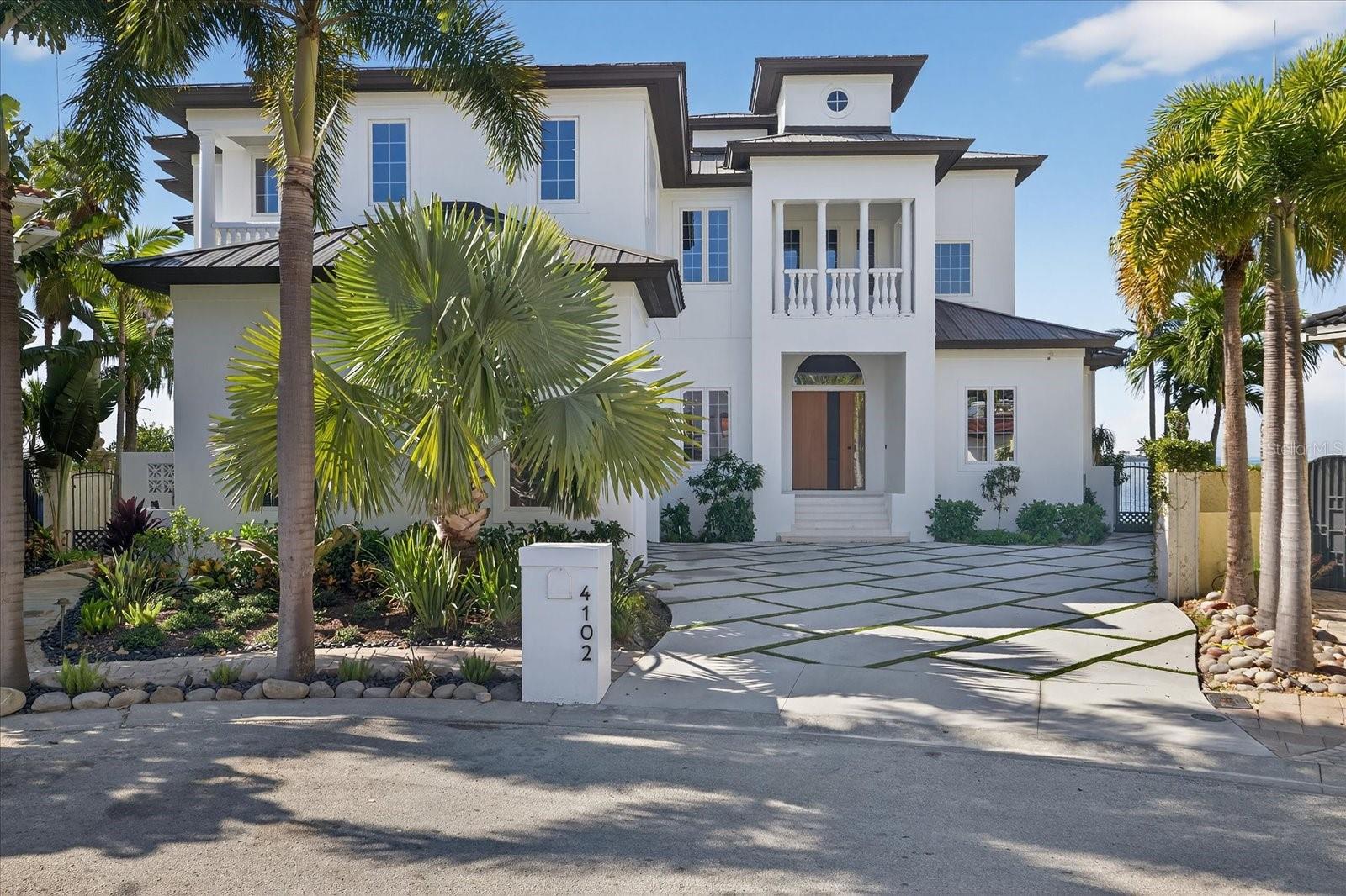 TB8459298 Property Photo