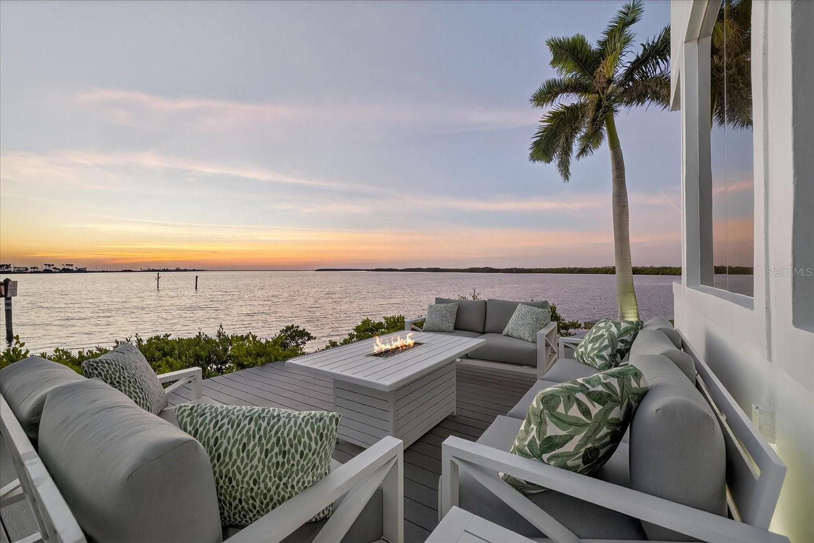 TB8459298 Property Photo