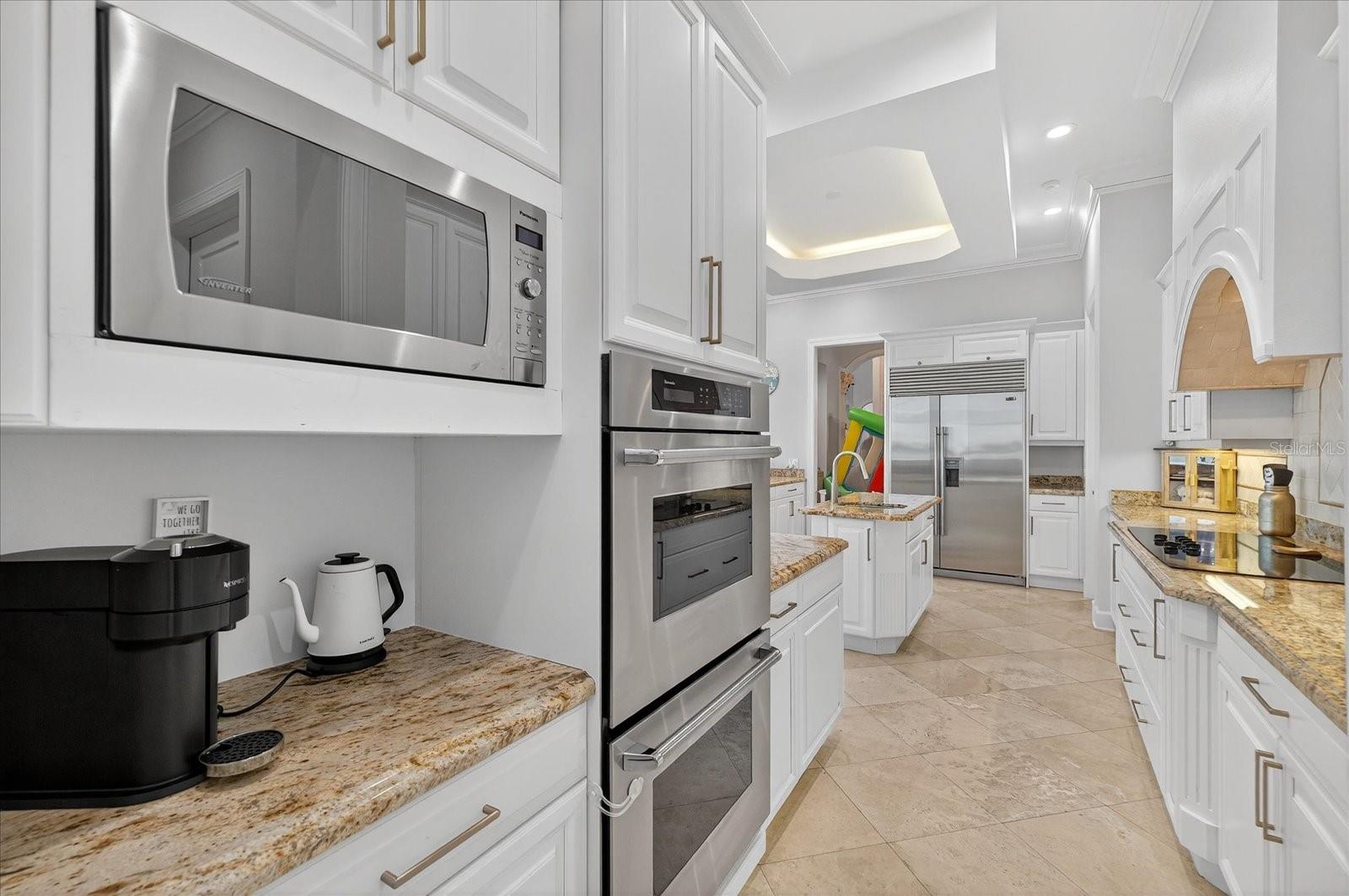 TB8459298 Property Photo