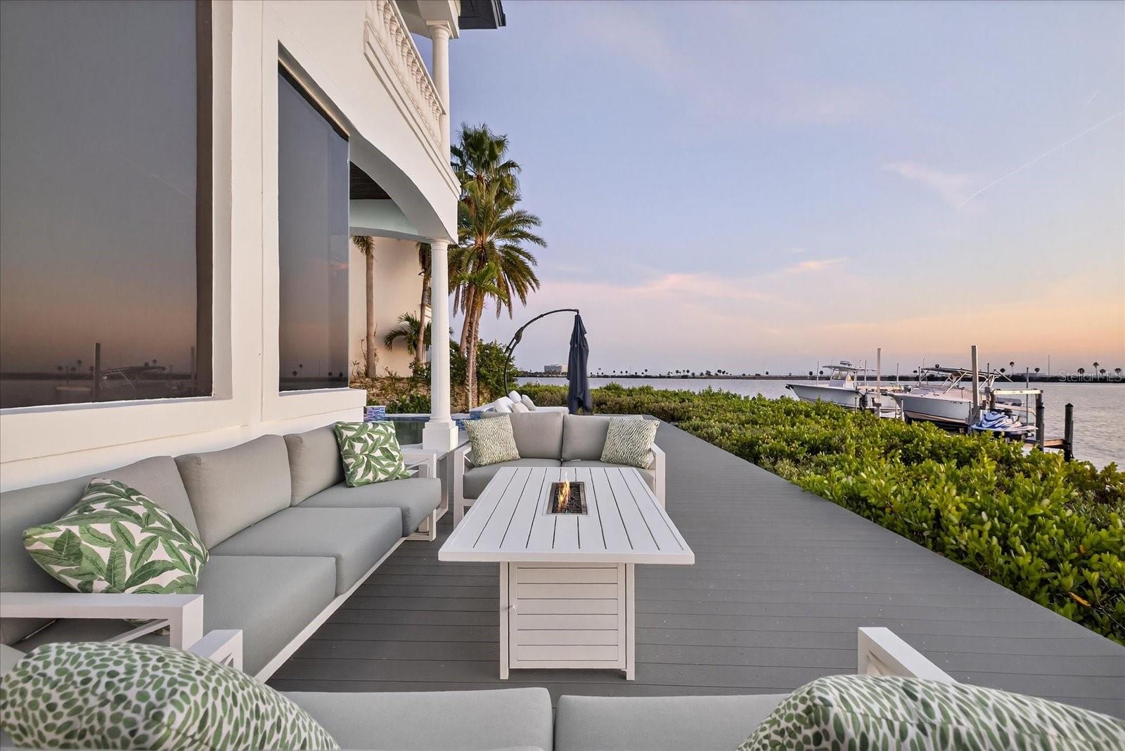 TB8459298 Property Photo