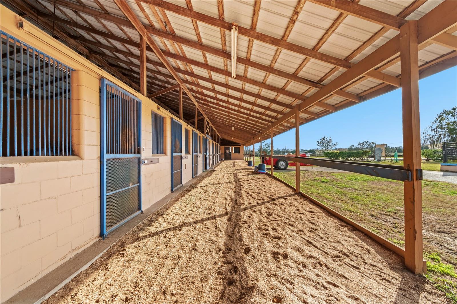 OM715665 Property Photo