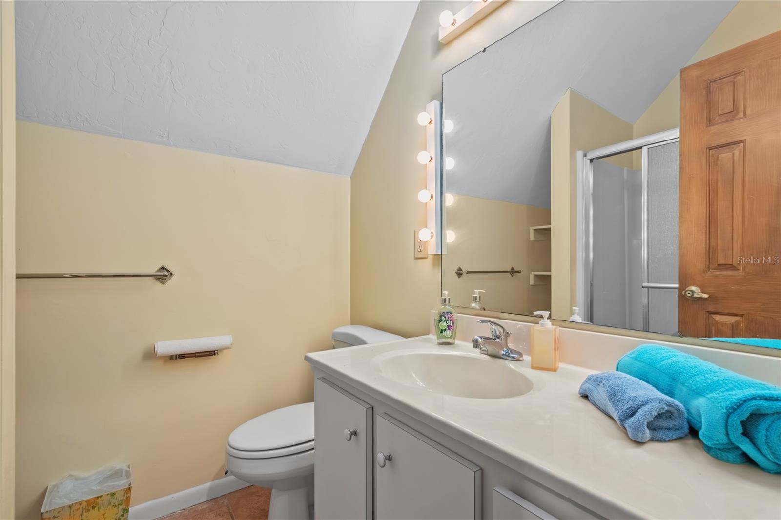 OM715665 Property Photo