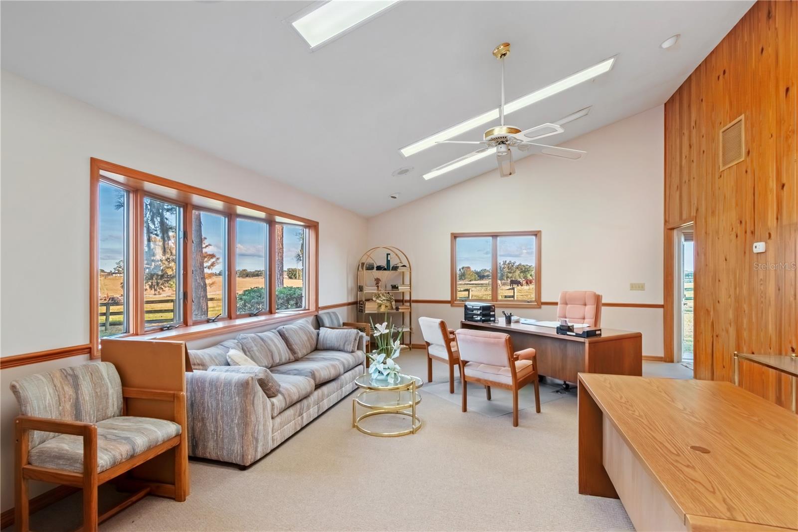 OM715665 Property Photo