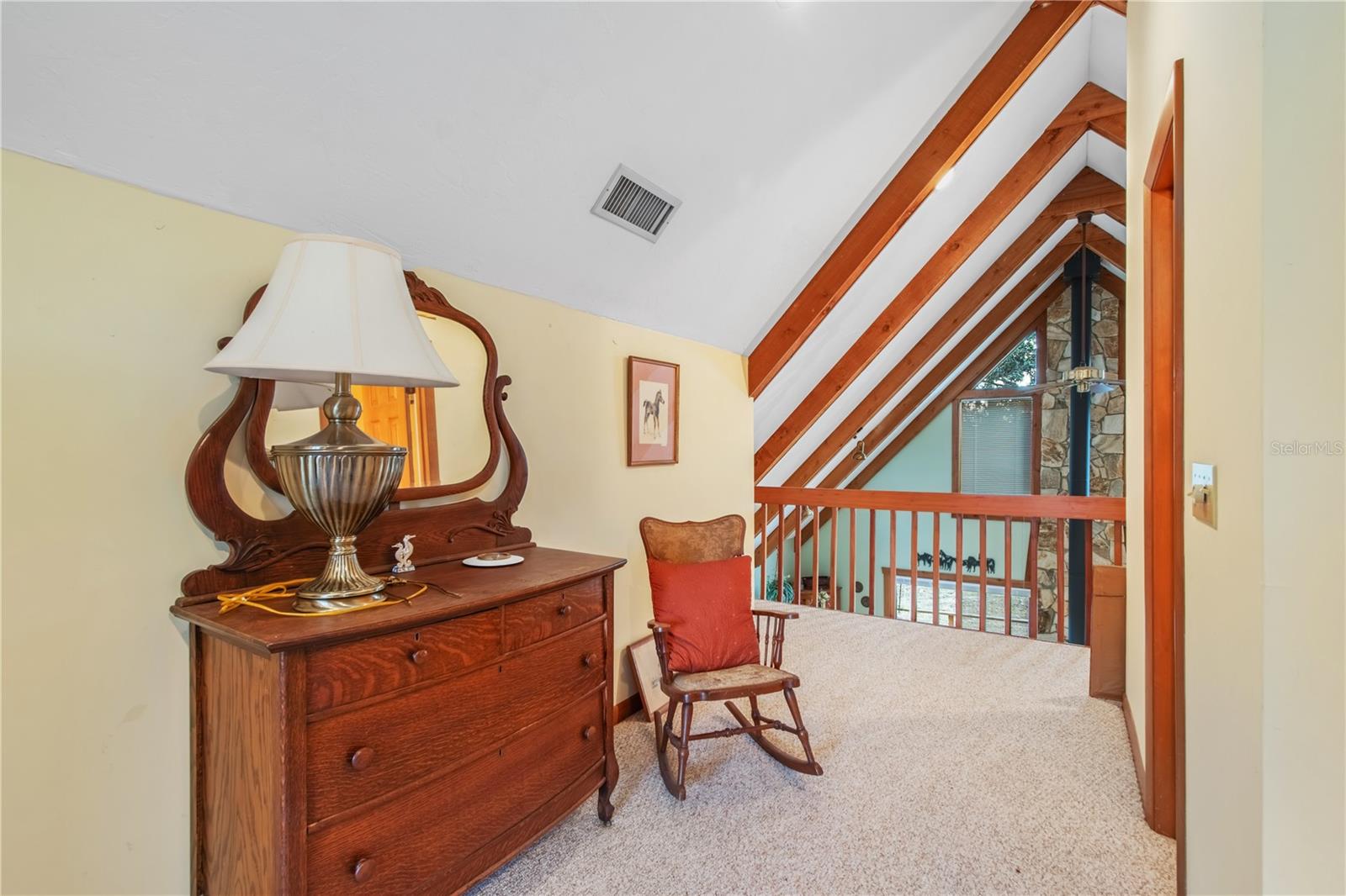 OM715665 Property Photo