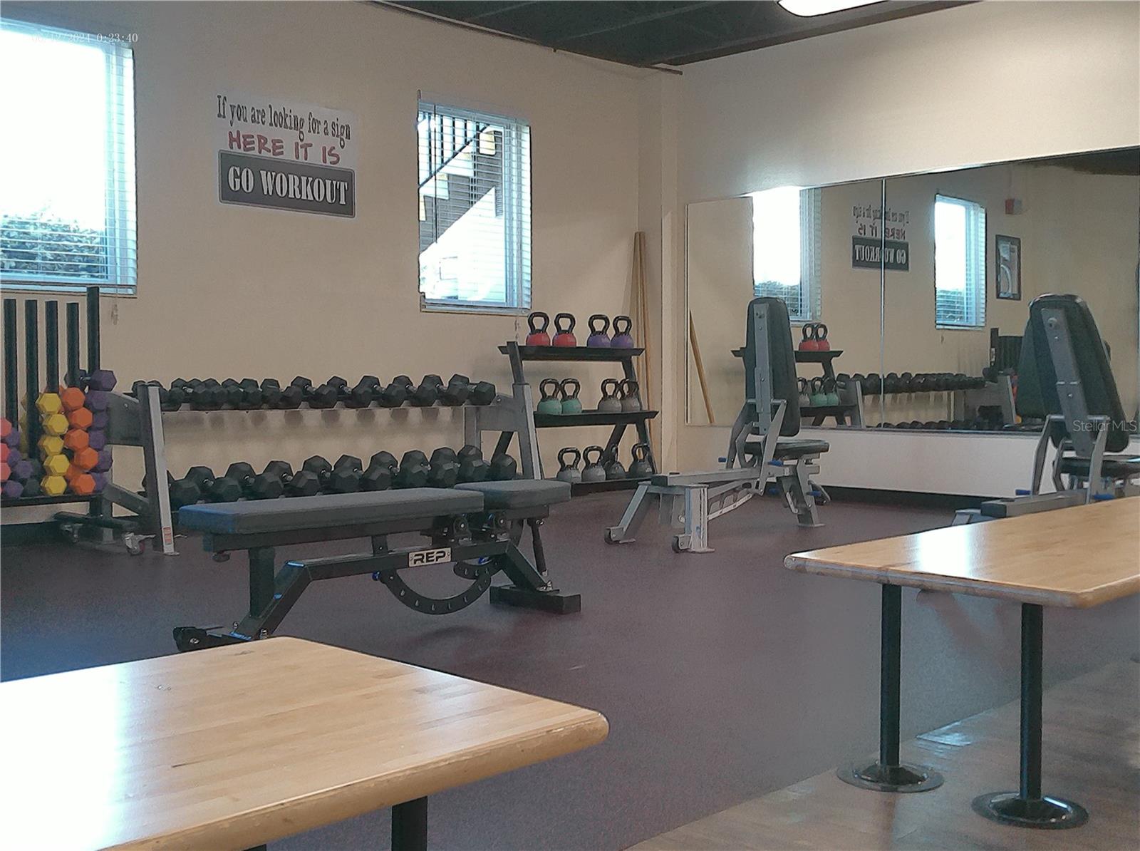 W7881672 Property Photo